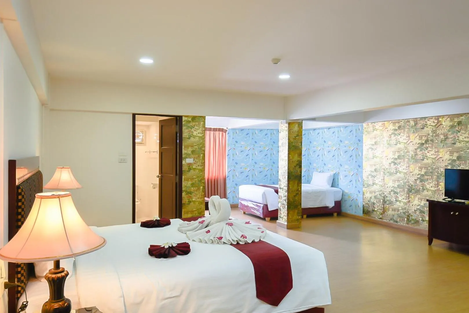 Bed in Pattaya Hiso Hotel