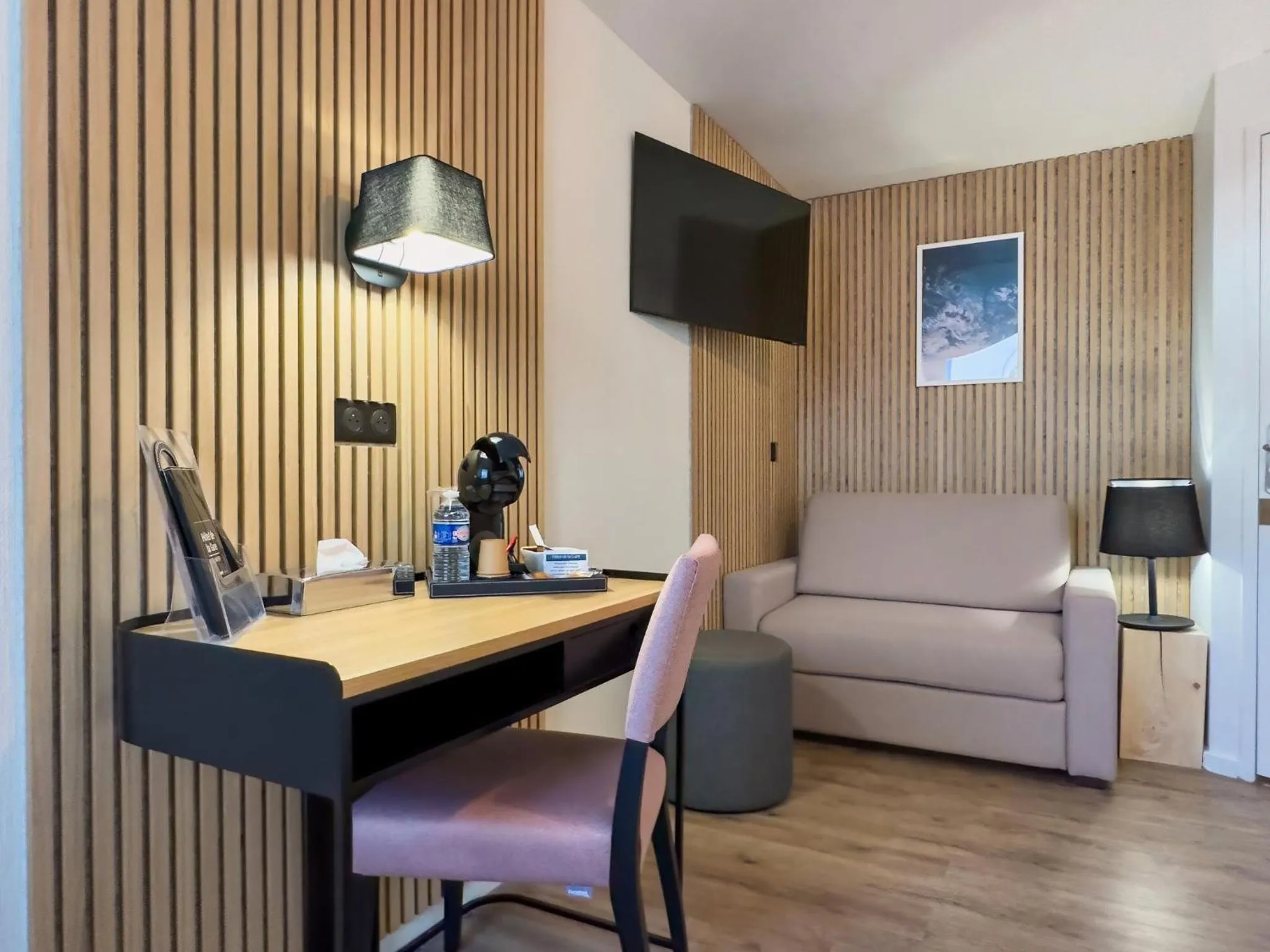 Coffee/tea facilities in Hotel De La Gare