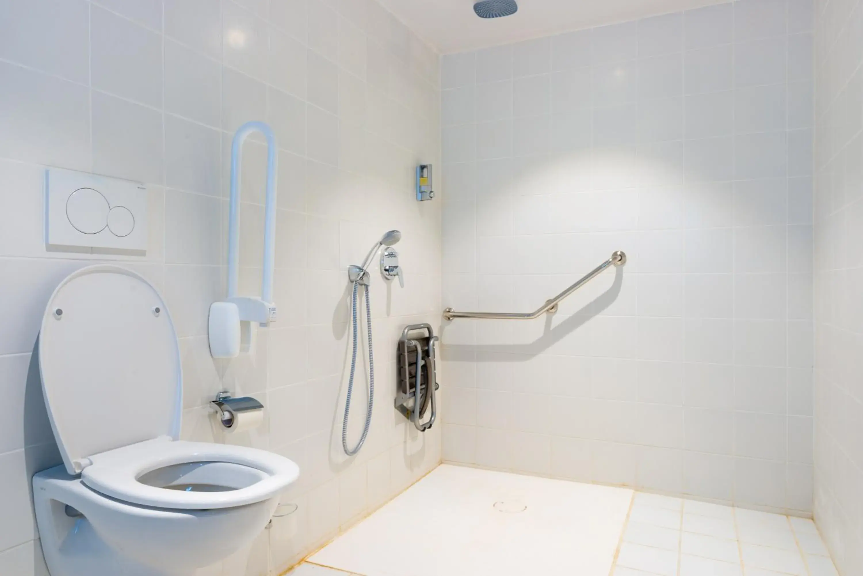 Double Room in ONOMO Hotel Conakry Double Room in ONOMO Hotel Conakry