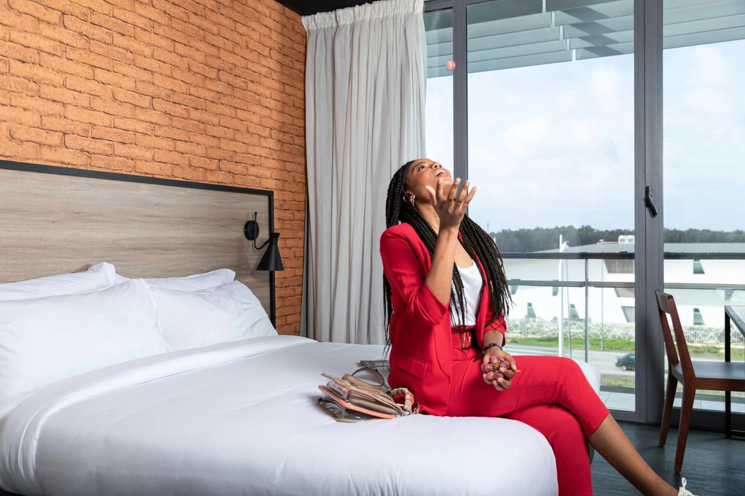 Bedroom, Bed in ONOMO Hotel Conakry