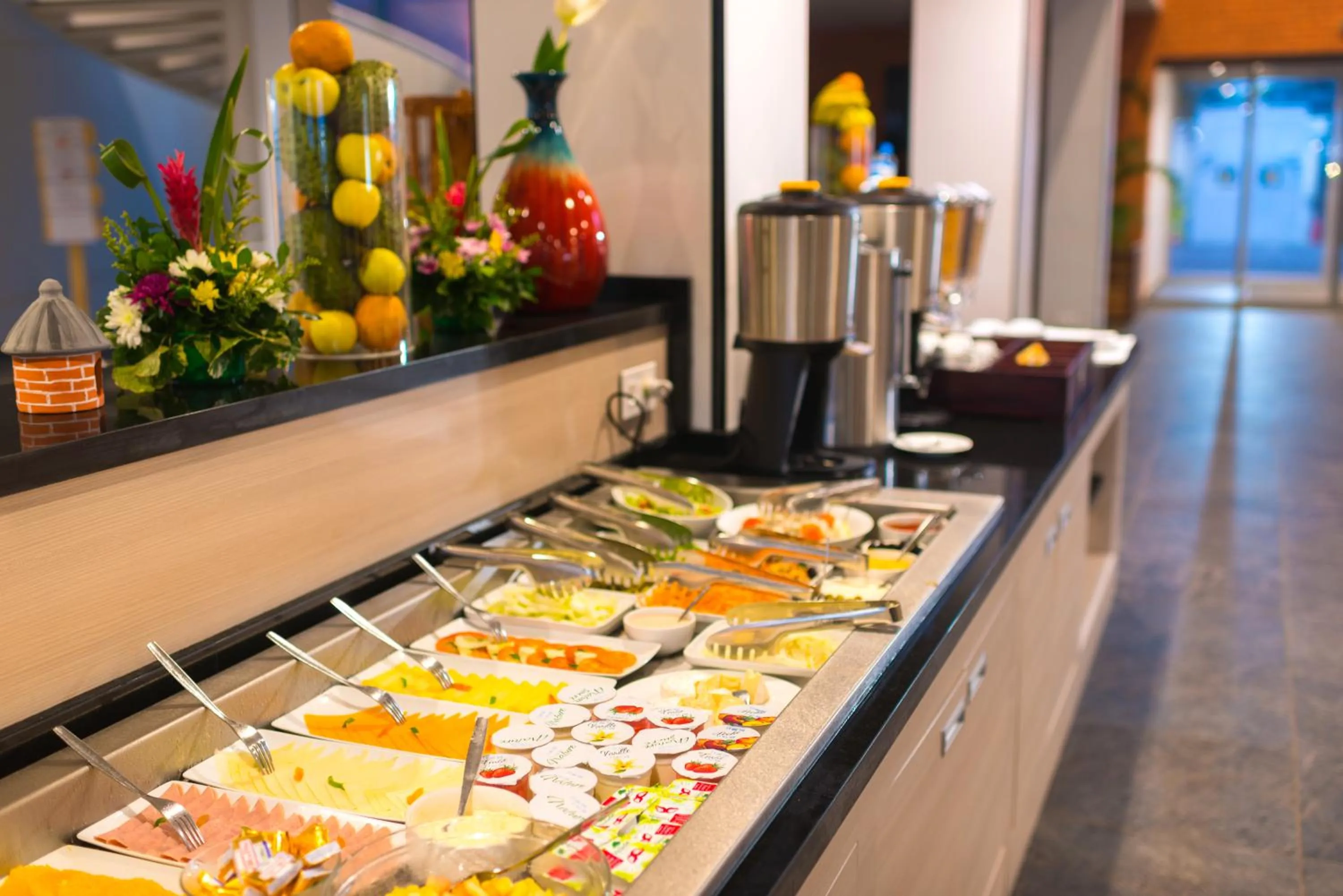 Breakfast in ONOMO Hotel Conakry