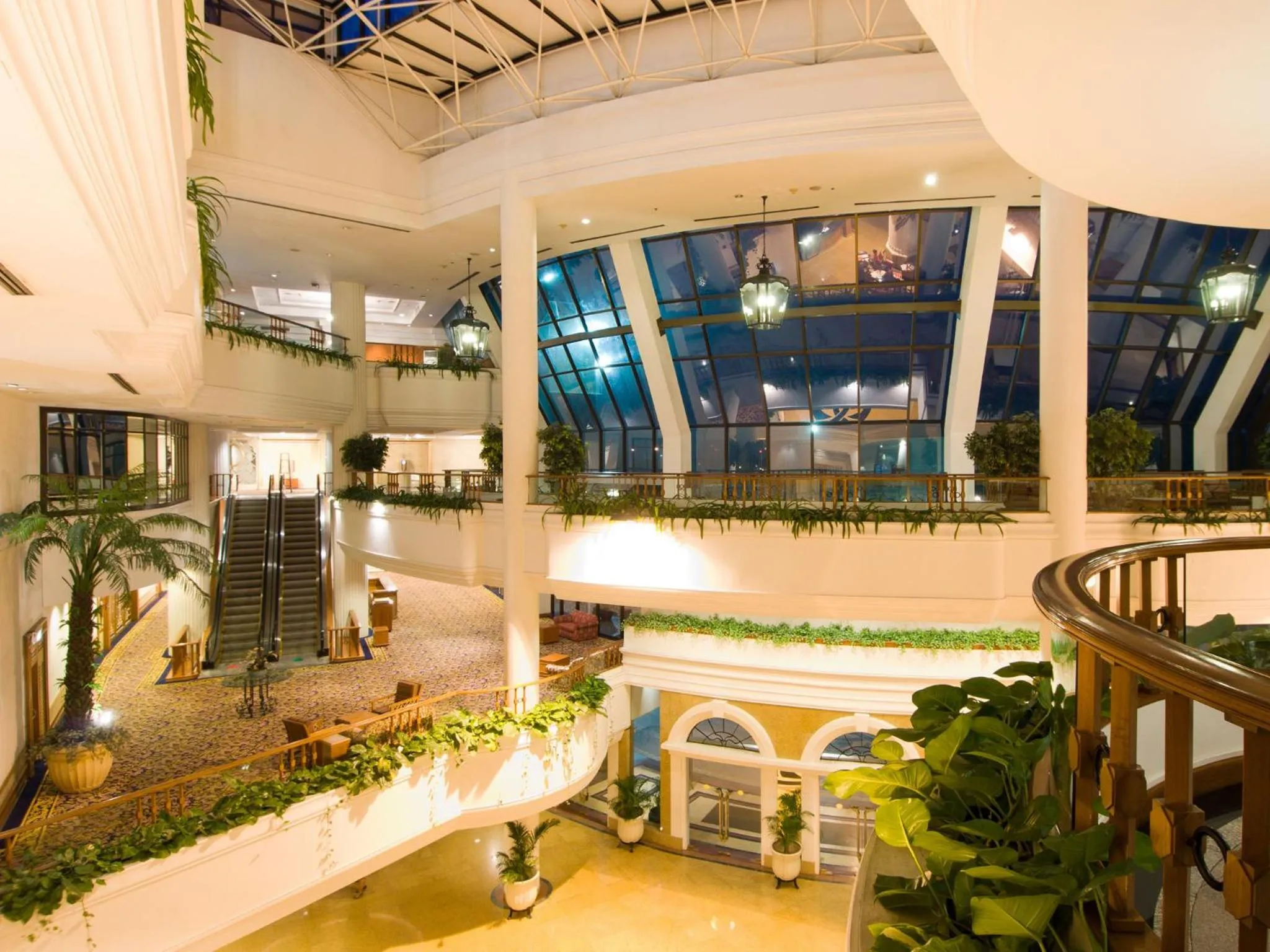 Decorative detail in Montien Riverside Hotel Bangkok