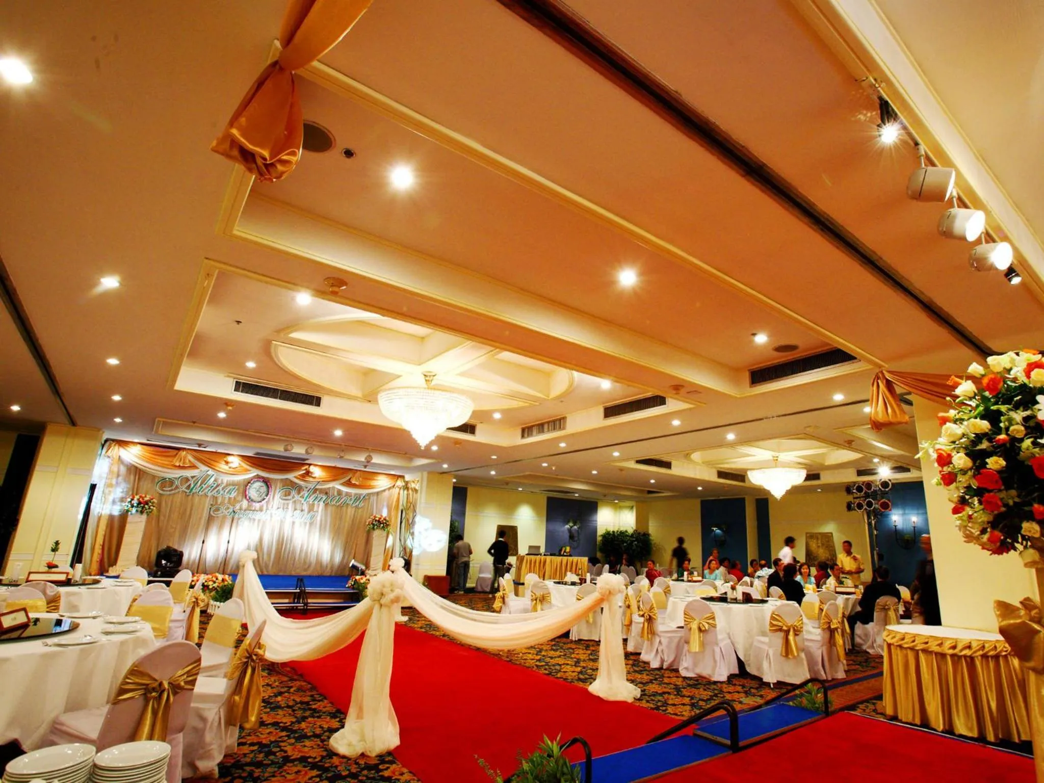 Banquet/Function facilities in Montien Riverside Hotel Bangkok