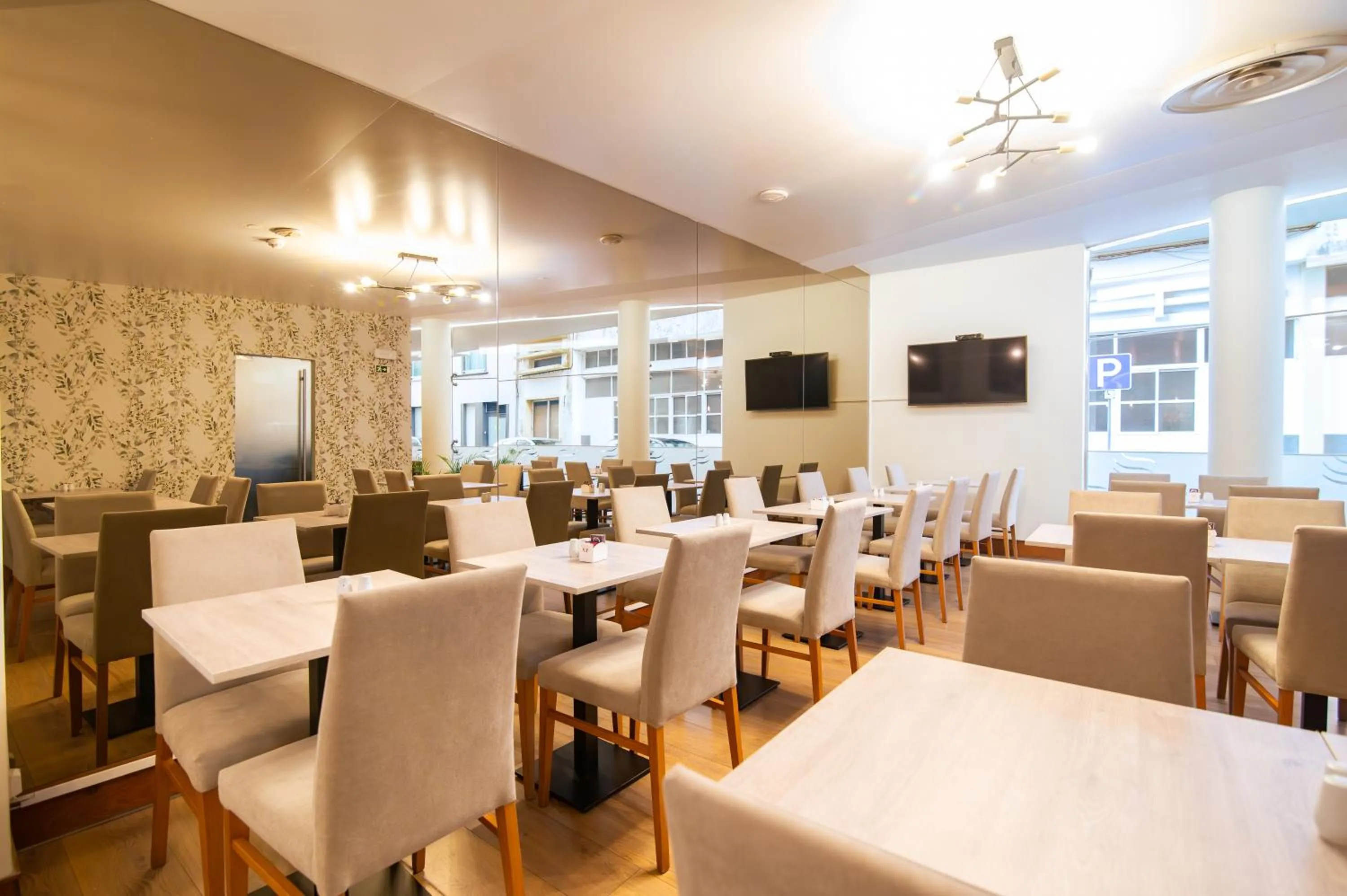 Hotel Comfort Inn Ponta Delgada