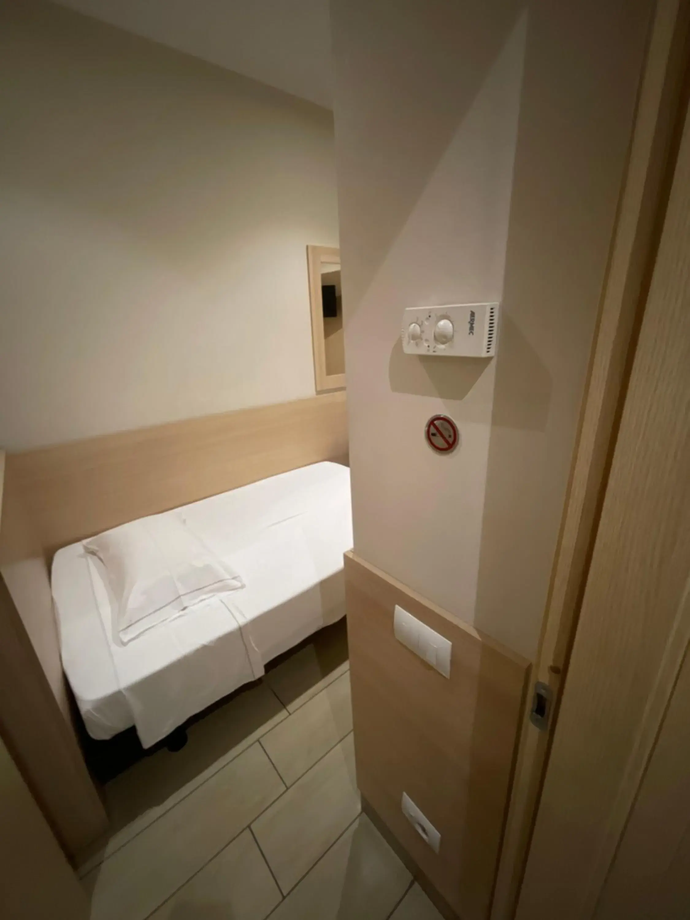 Single Room with Private Bathroom in Hotel San Biagio Single Room with Private Bathroom in Hotel San Biagio