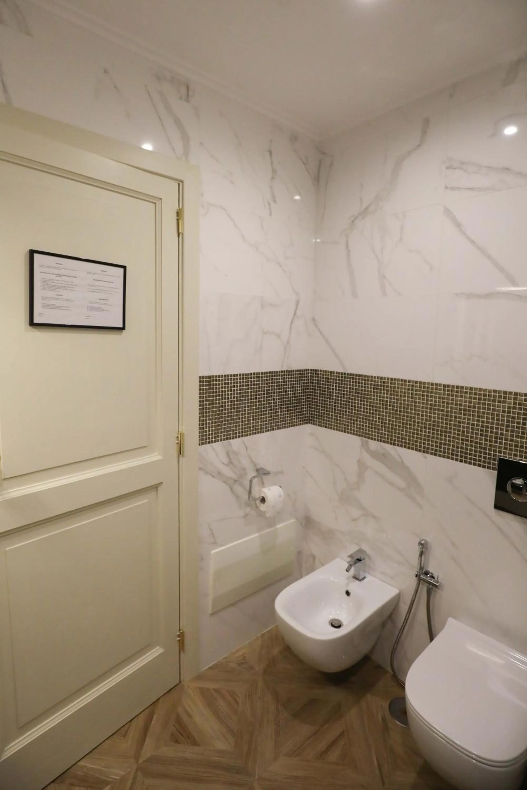 Toilet in Vico Gelso Napoli