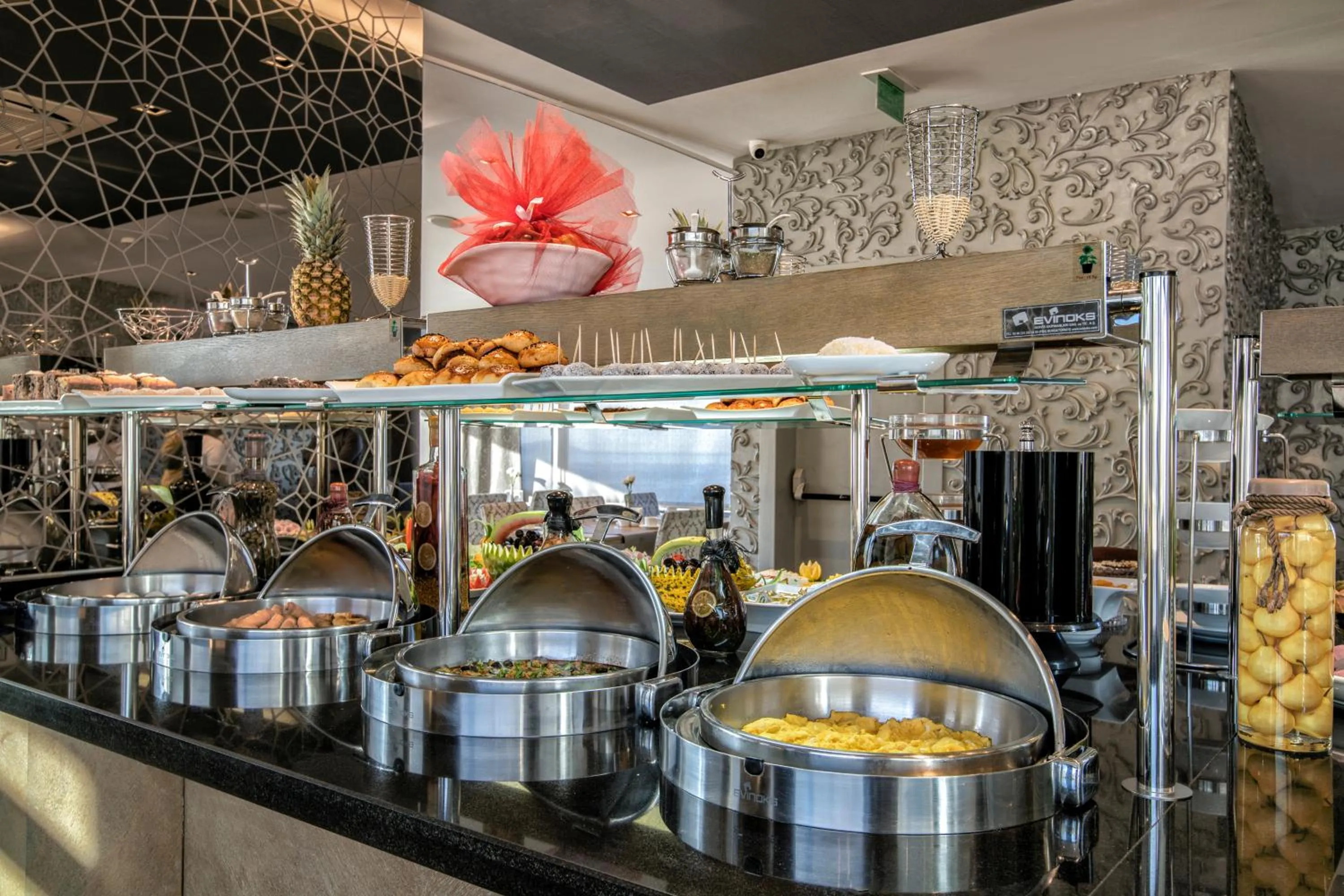 Food and drinks in Grand Beyazit Hotel Old City