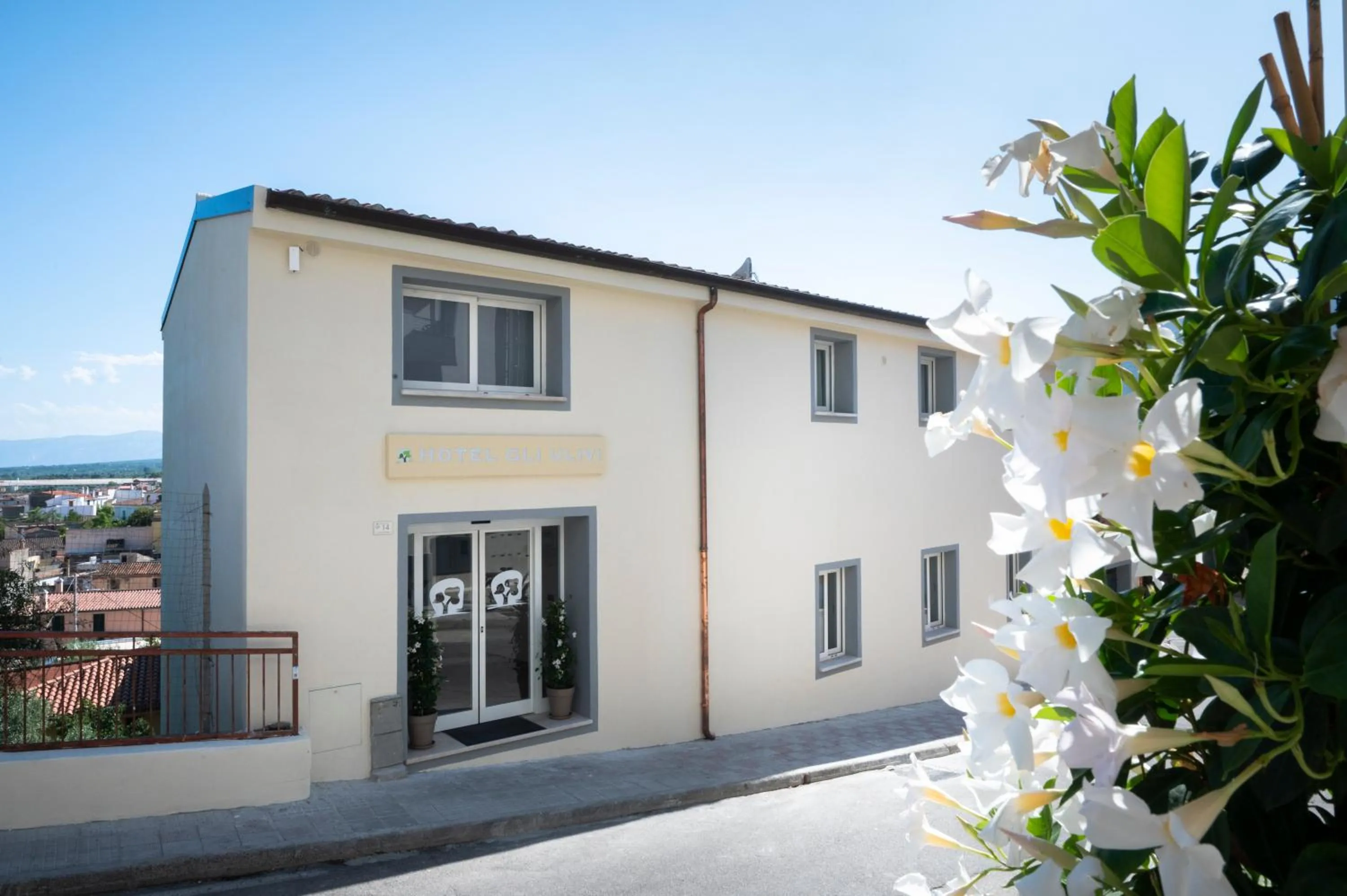 Property building in Hotel Gli Ulivi