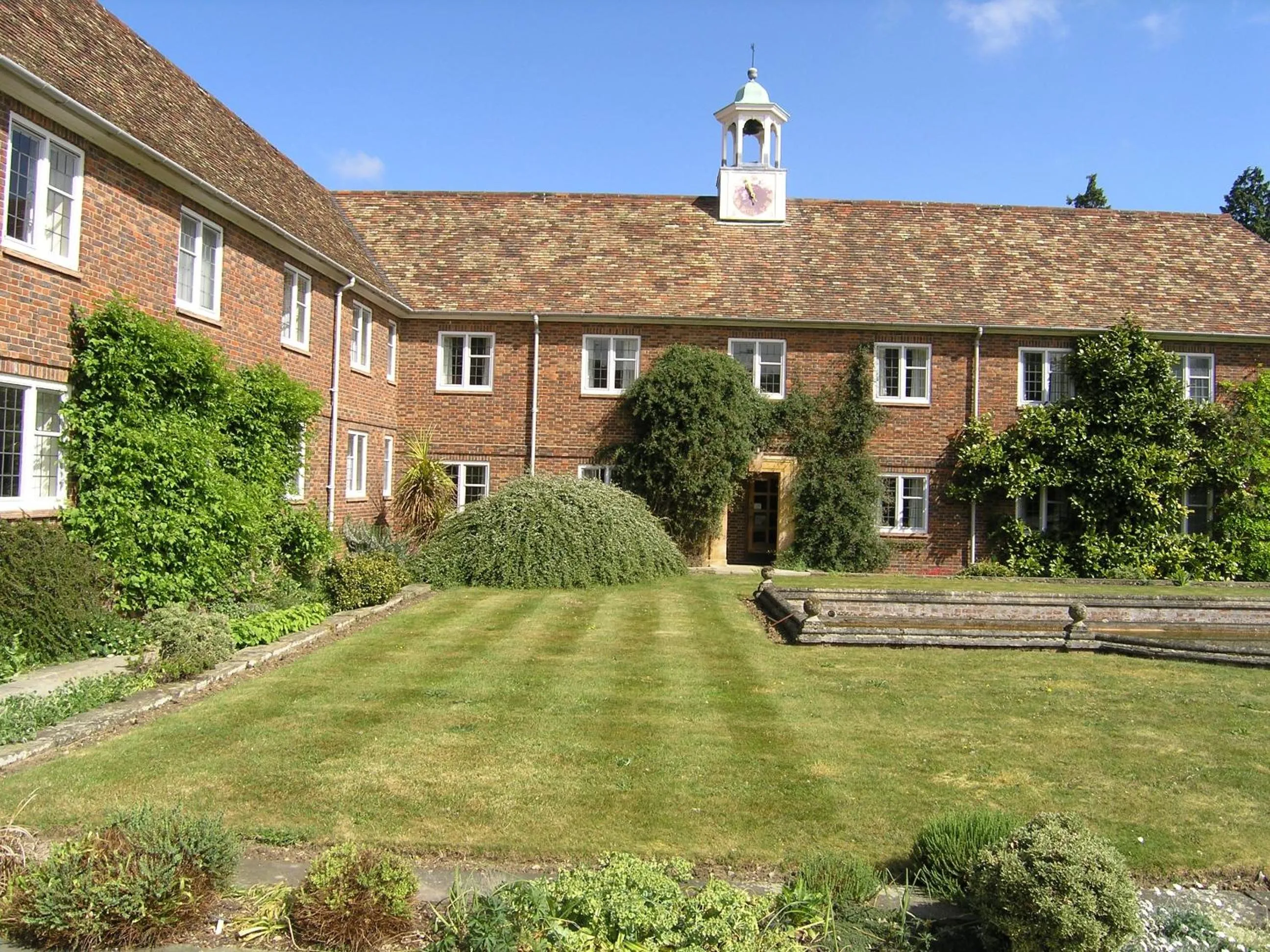 Facade/entrance in Madingley Hall