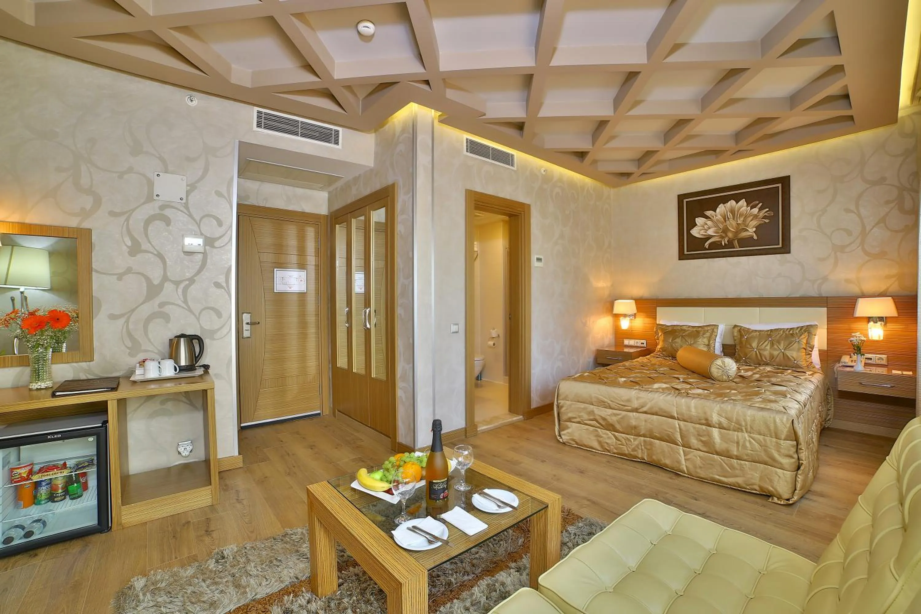 Photo of the whole room in The Time Hotel Old City