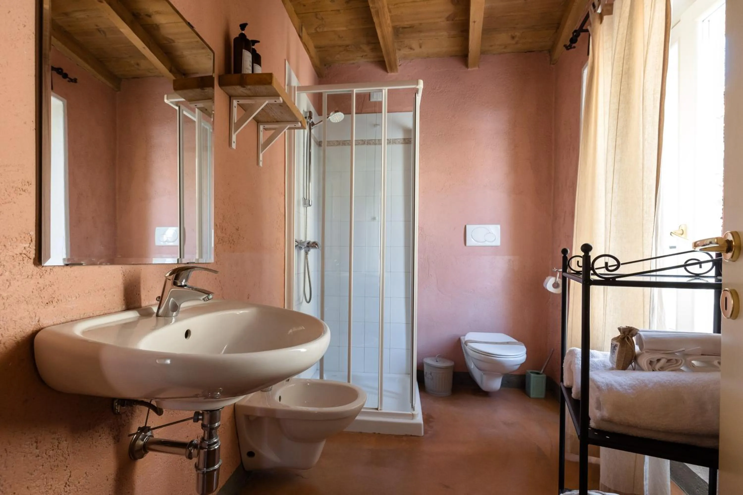 Bathroom in B&B Corte del Mincio