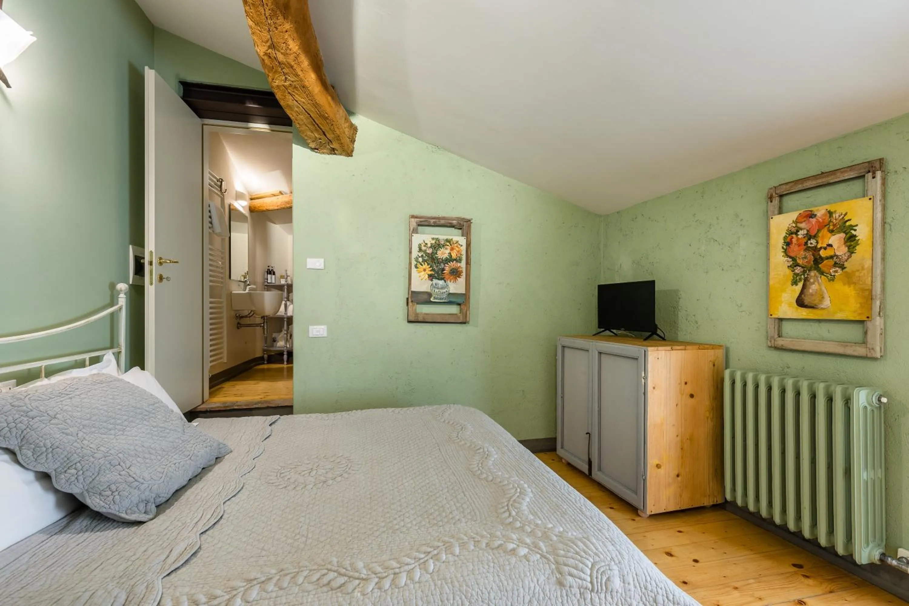 Bedroom, Bed in B&B Corte del Mincio