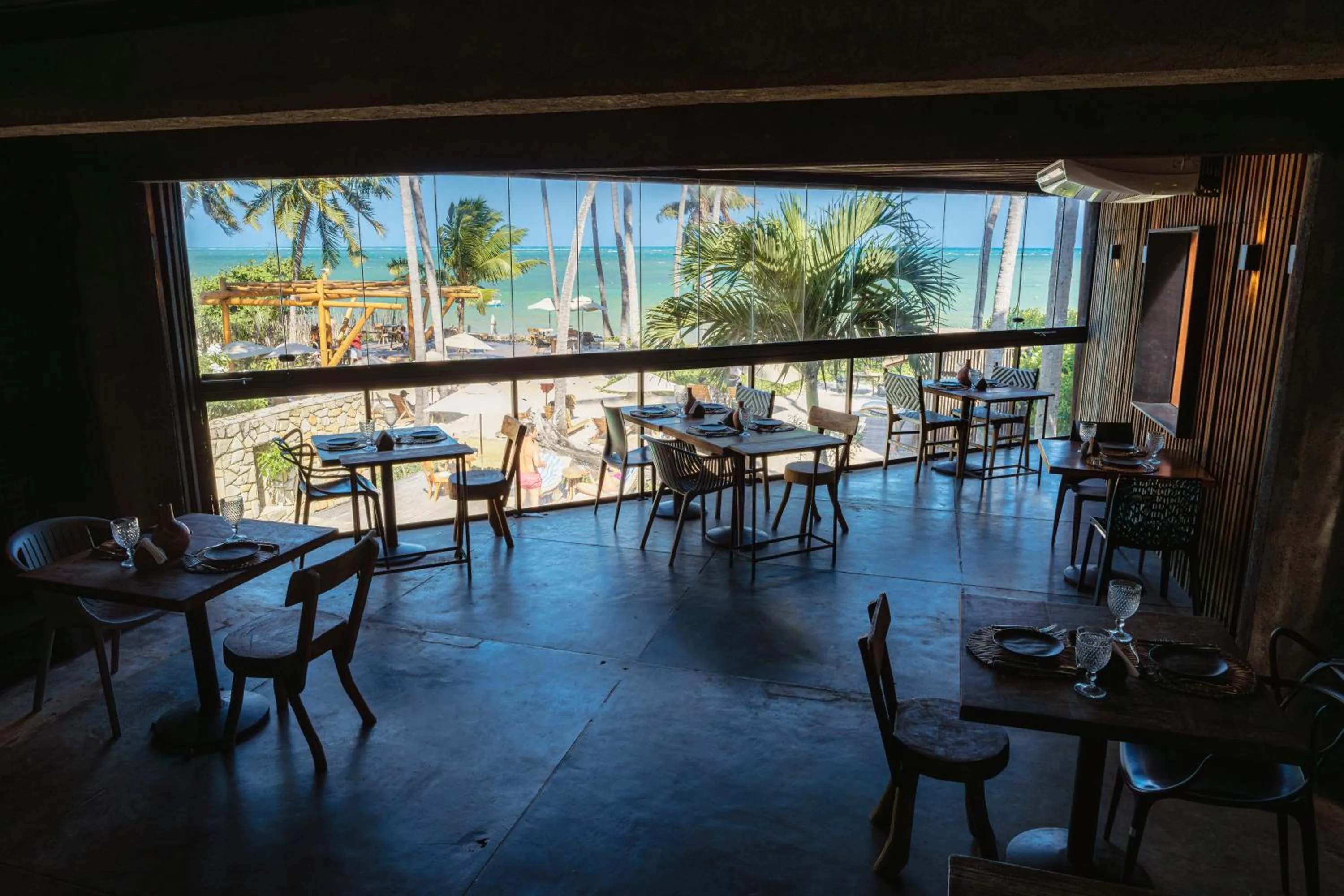 Restaurant/places to eat in Pedras Do Patacho Hotel Boutique Experience