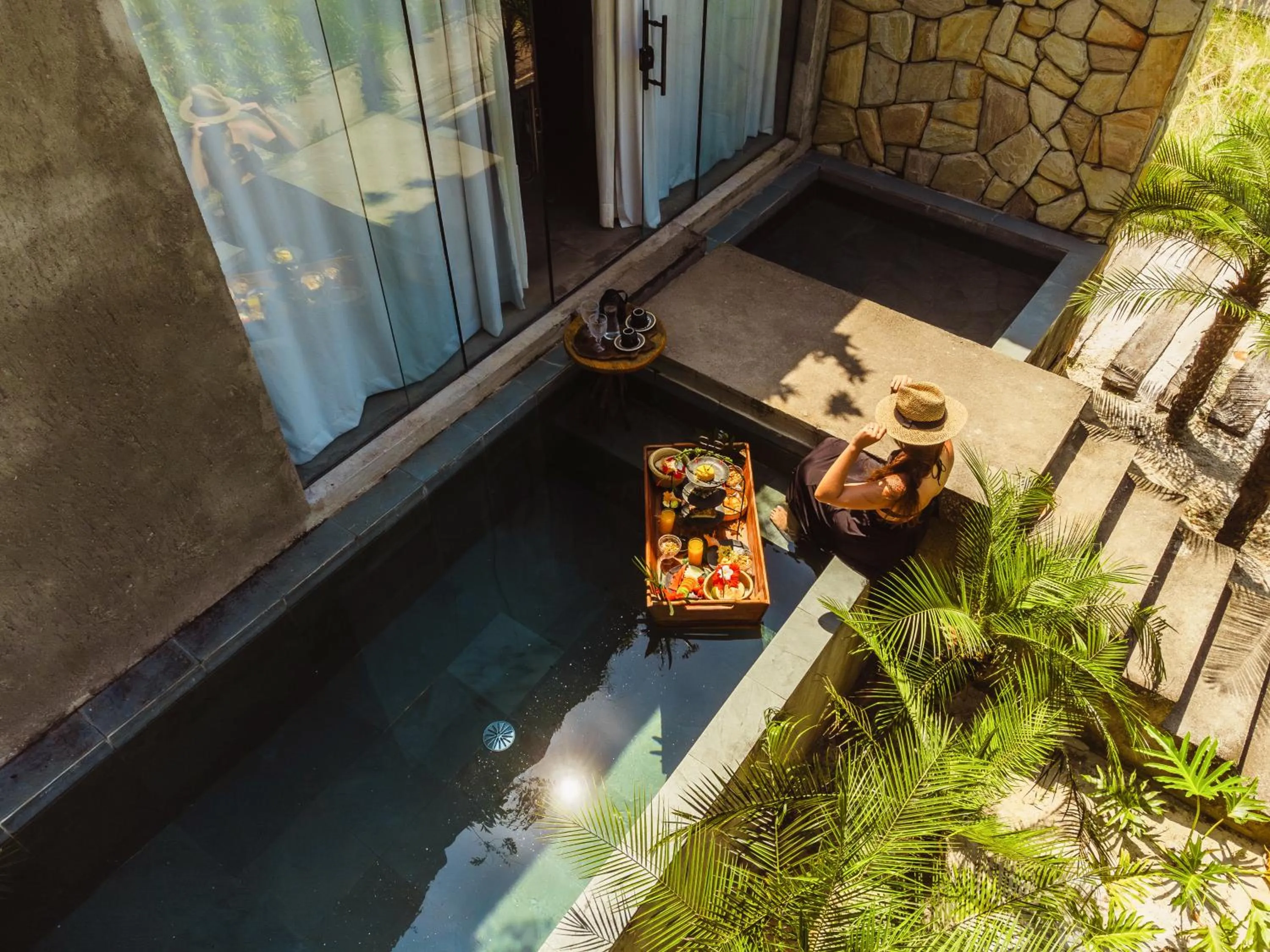 People in Pedras Do Patacho Hotel Boutique Experience