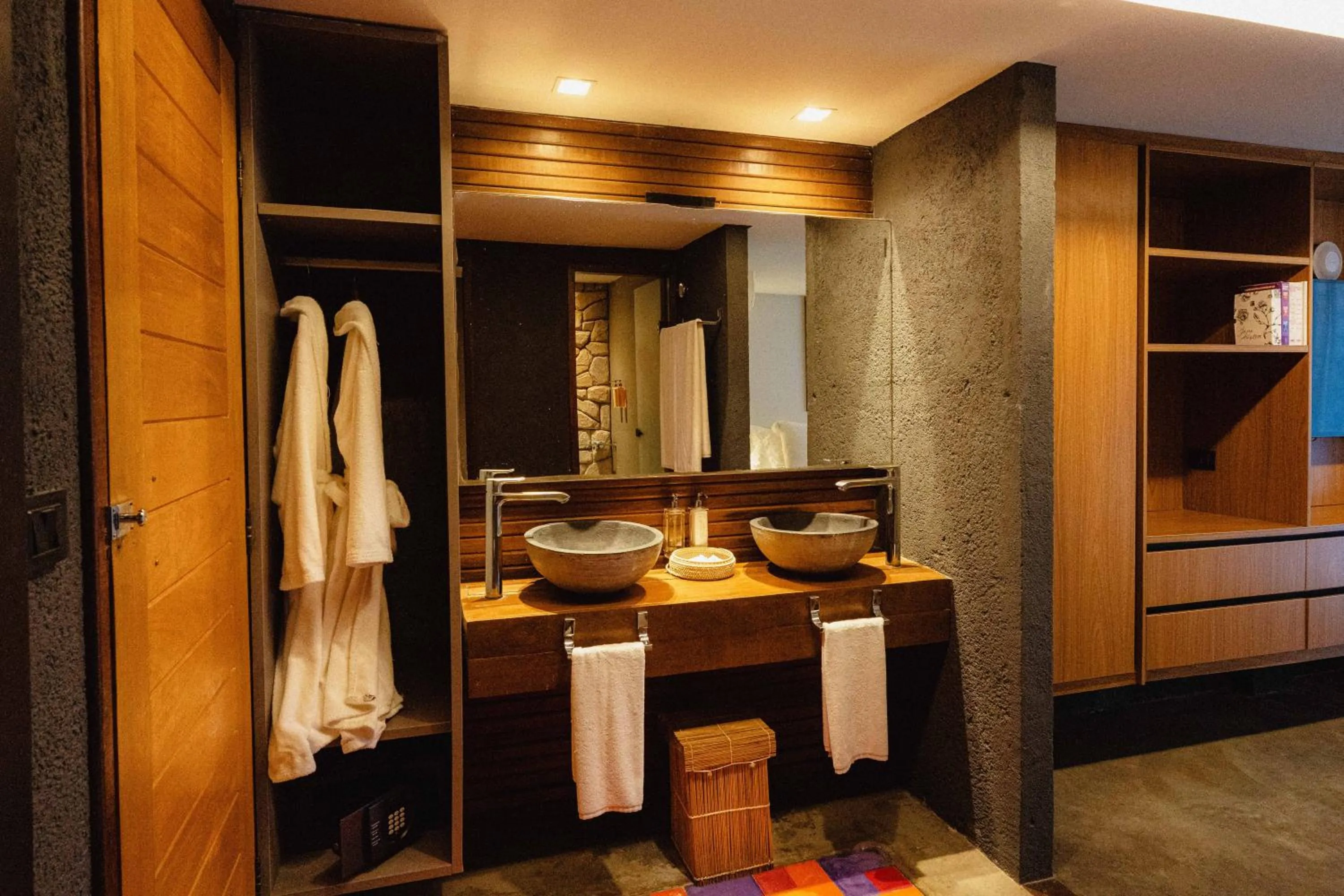 Bathroom in Pedras Do Patacho Hotel Boutique Experience