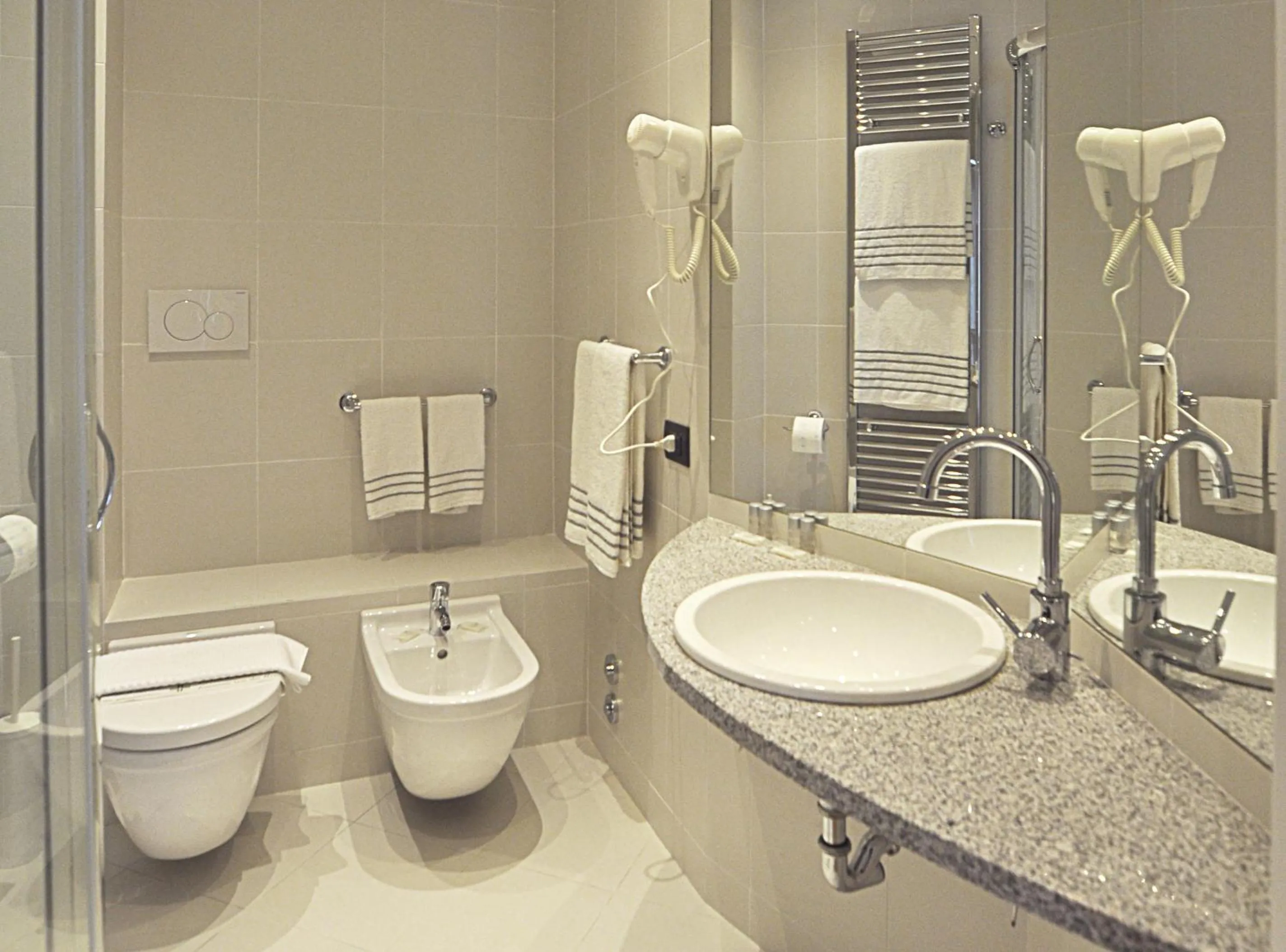 Bathroom in BB Hotels Aparthotel Isola