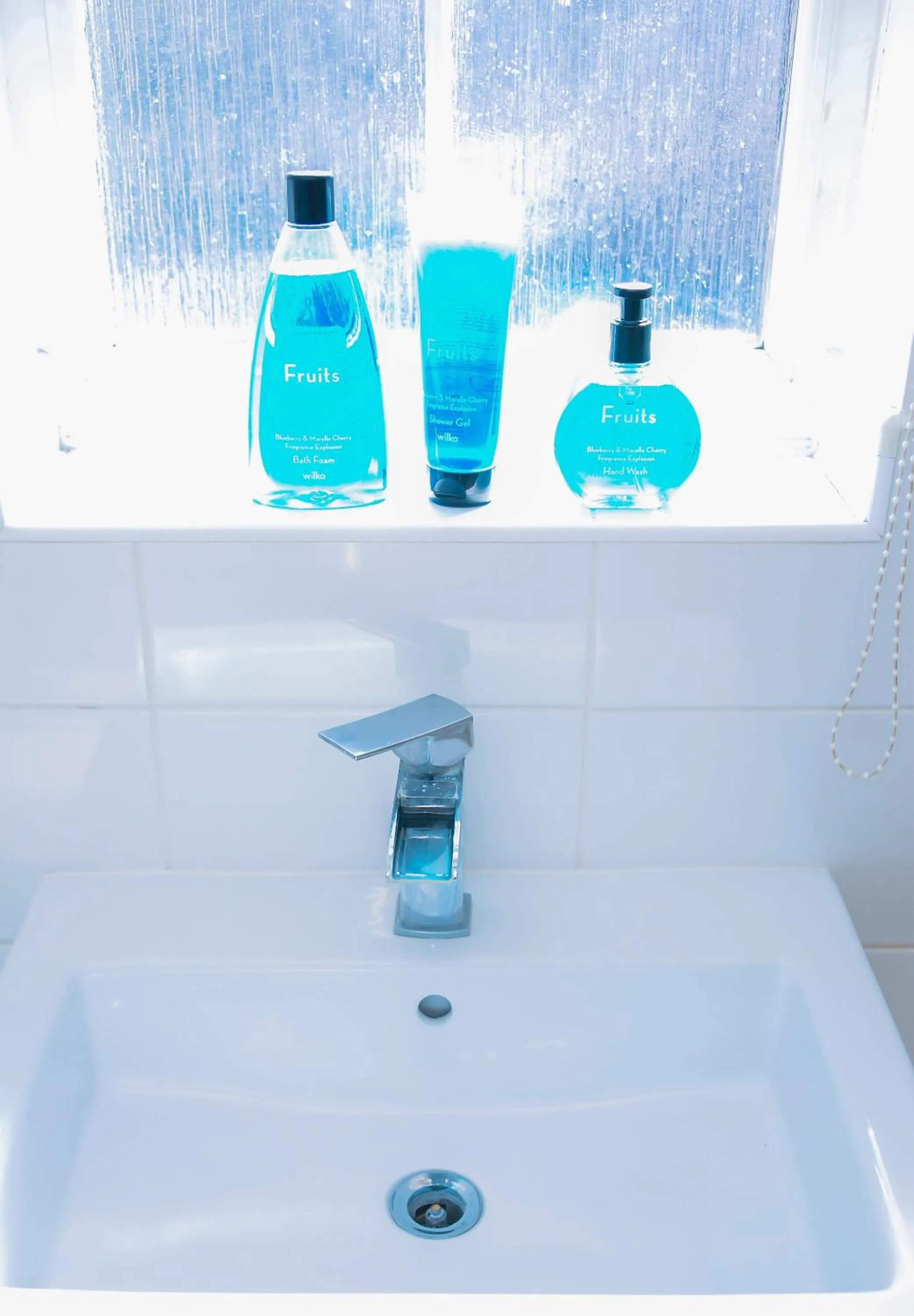 MODERN 2 BEDROOM APARTMENT