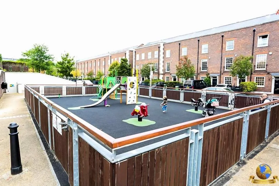 MODERN 2 BEDROOM APARTMENT