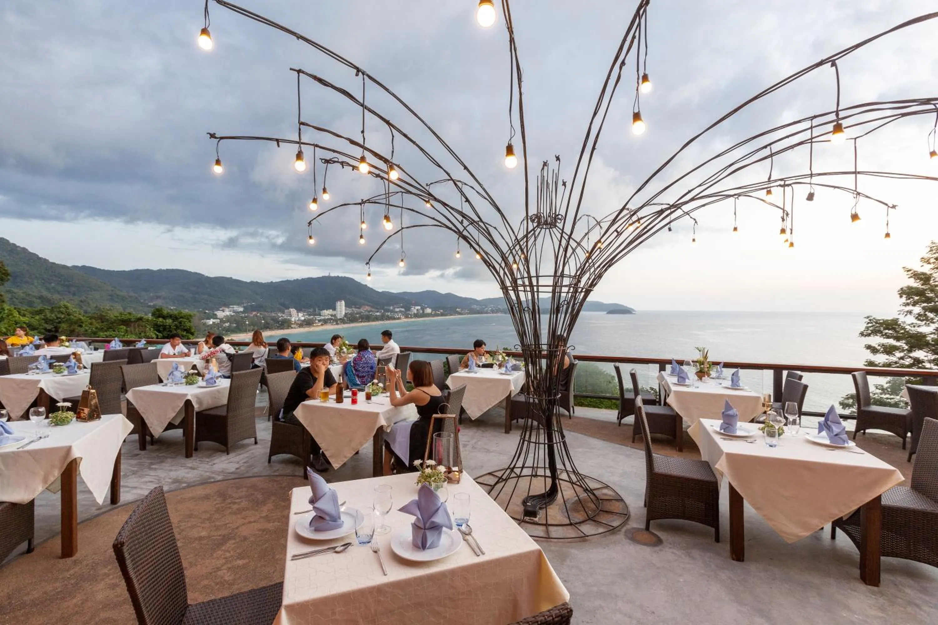 Restaurant/places to eat in Secret Cliff Resort & Restaurant - SHA Plus