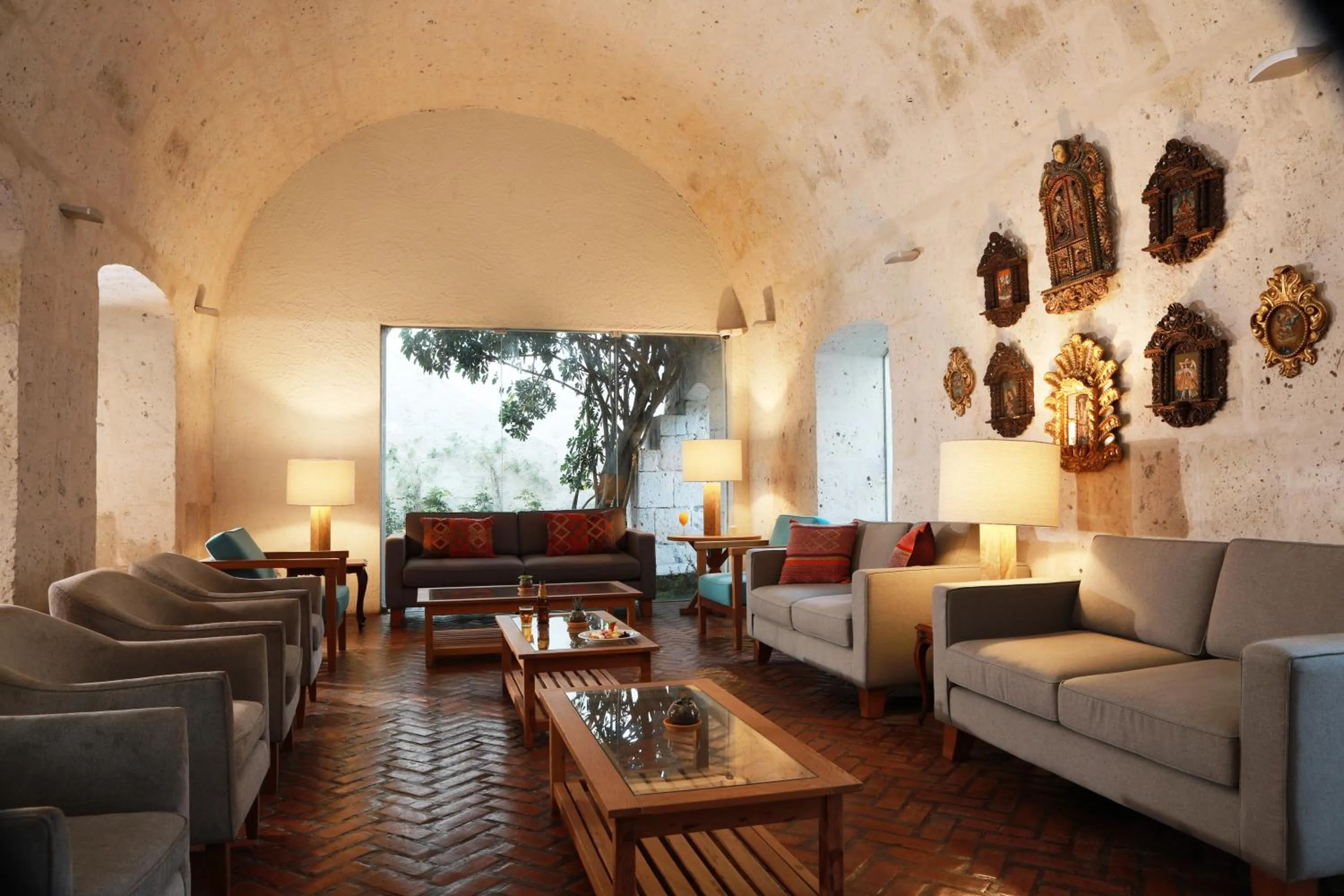 Living room in San Agustin Posada del Monasterio