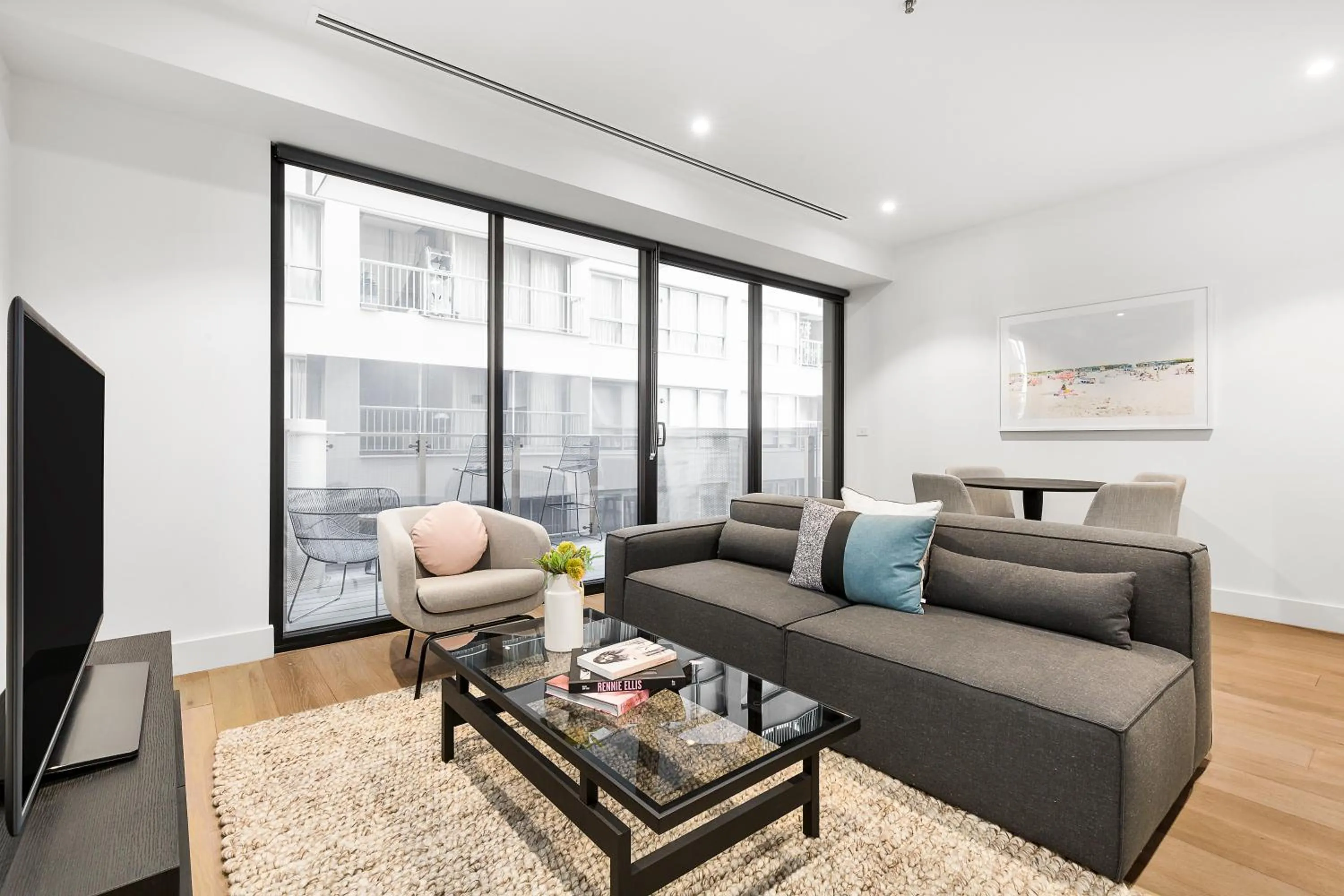 Living room in Tyrian Albert Park Lake