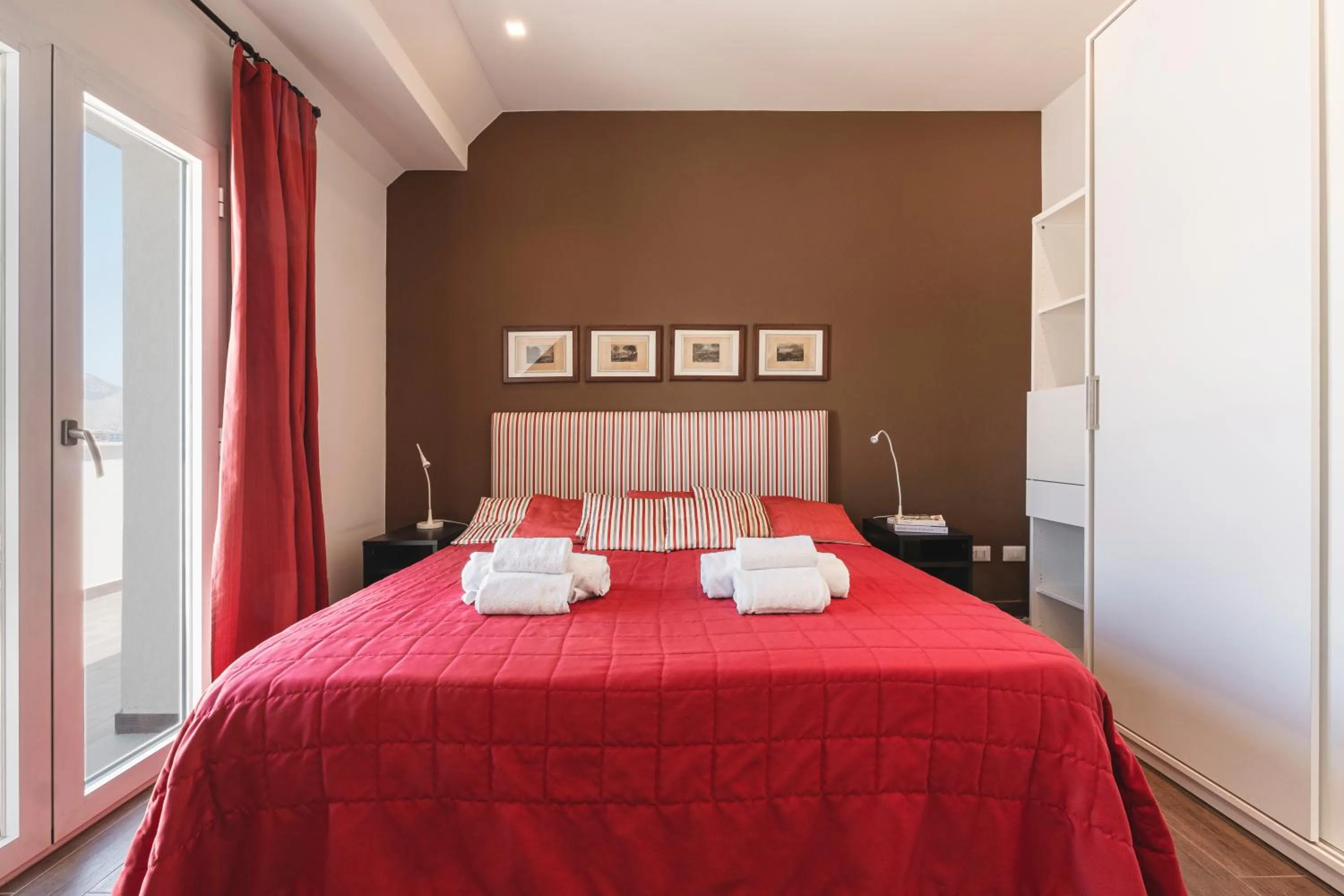 Bedroom, Bed in Marbela Apartments & Suites