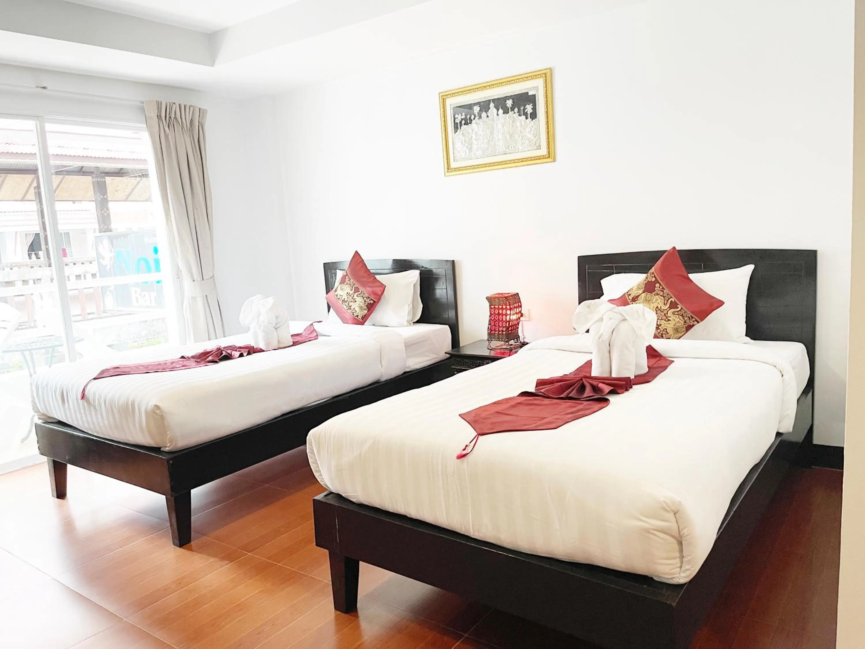 Bed in Silver Resortel