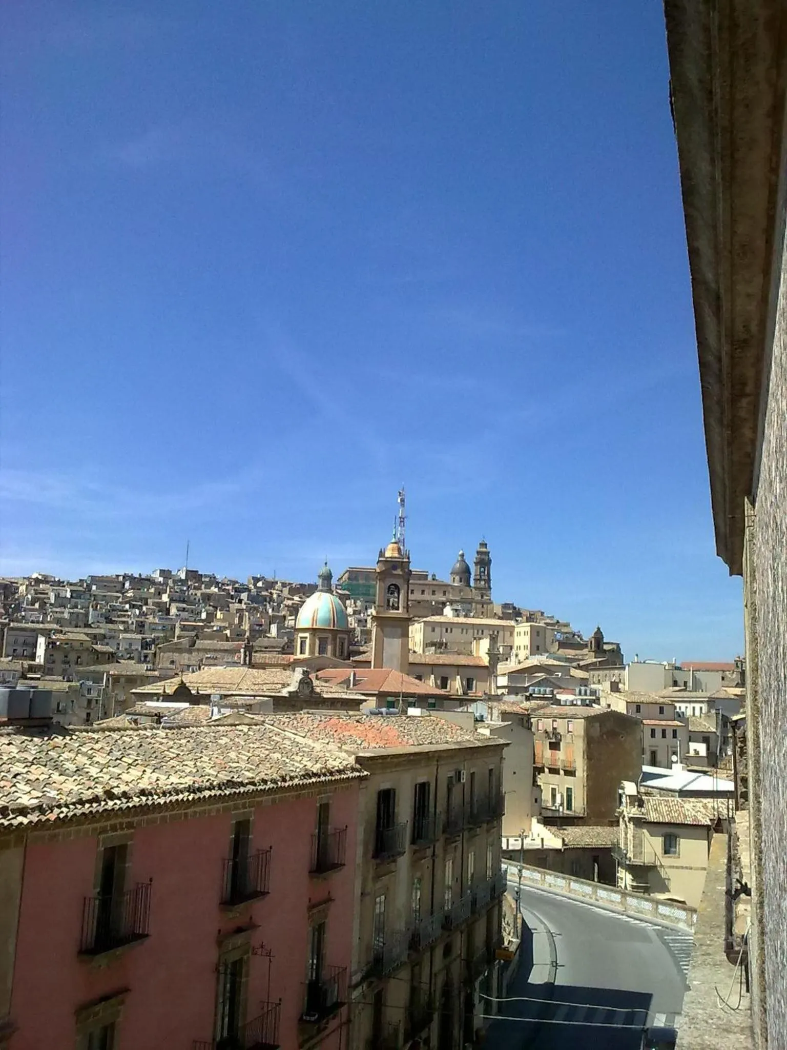 City view in Gualtiero Camere & Suite