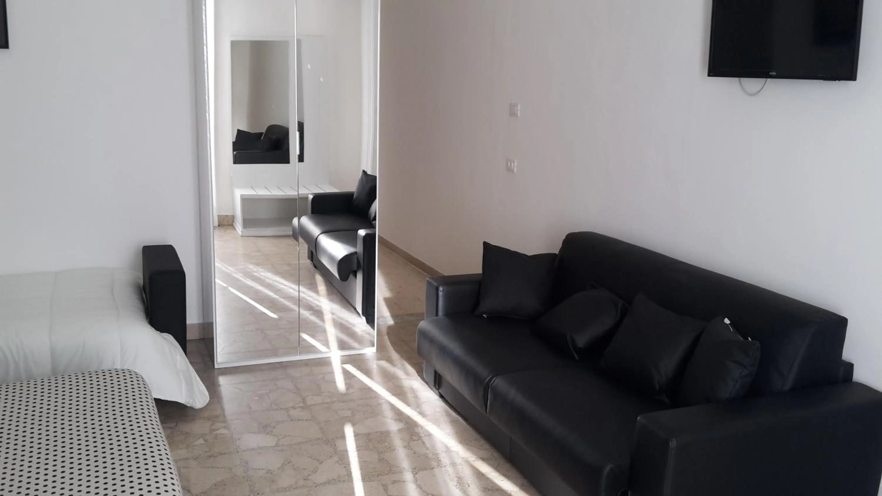 Gualtiero Camere & Suite