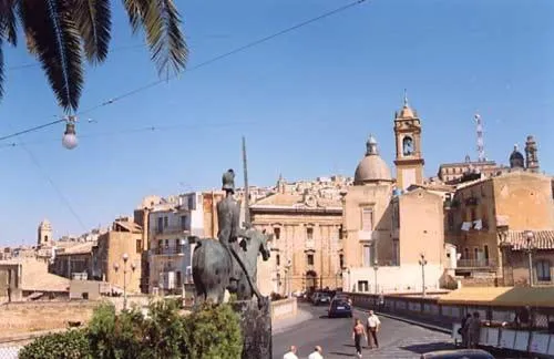 Nearby landmark in Gualtiero Camere & Suite