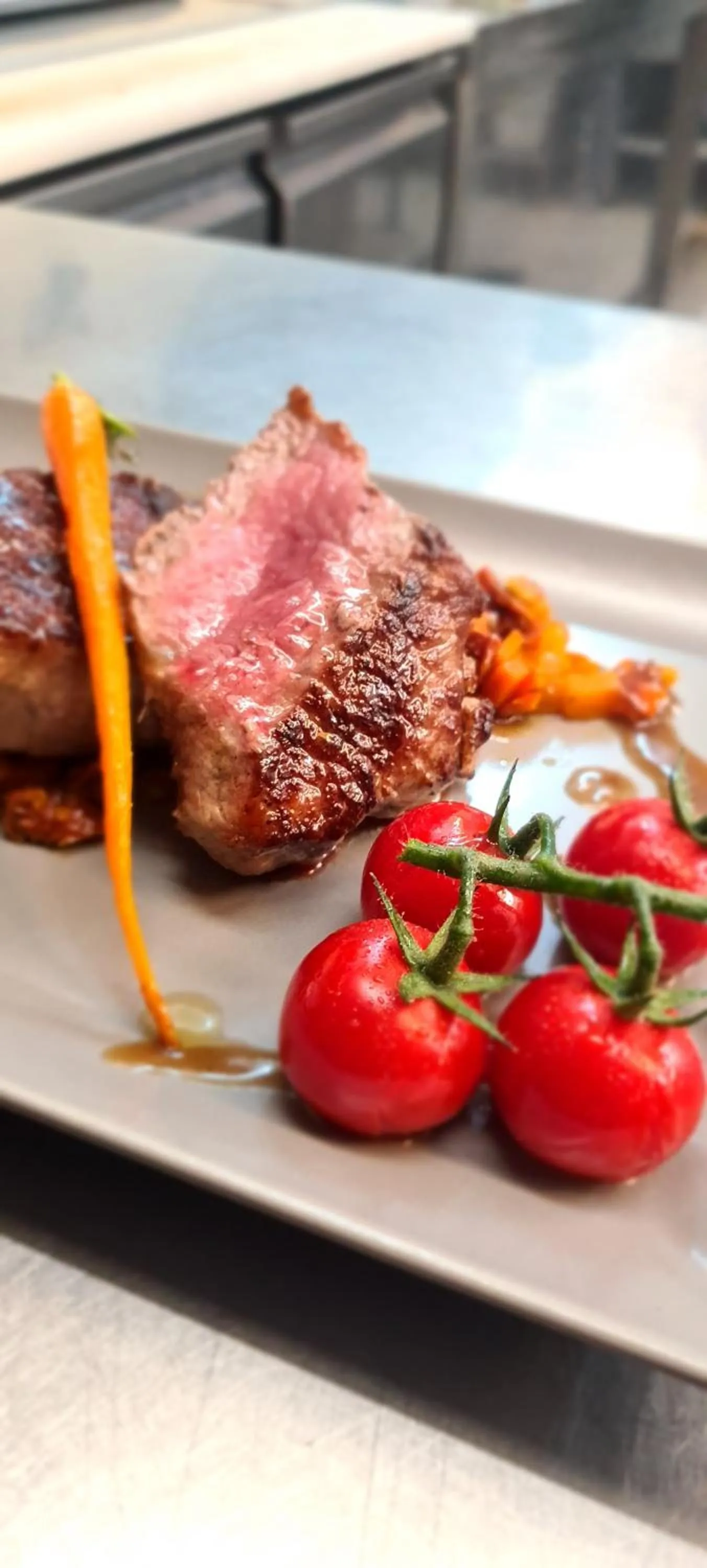 Food and drinks in Hotel & Restaurant Zum Deutschen Hause