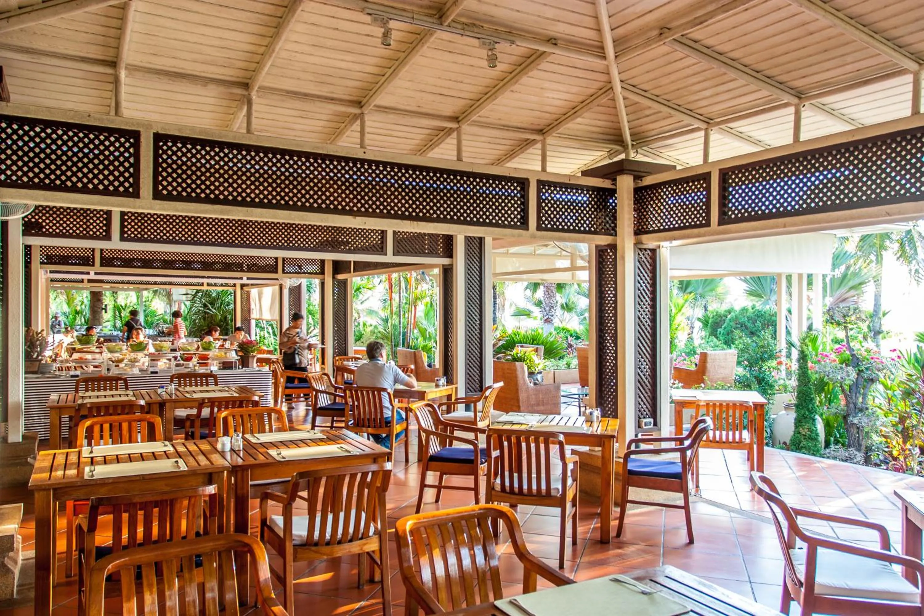 Restaurant/places to eat in Mission Hills Phuket Golf Resort-SHA Extra Plus