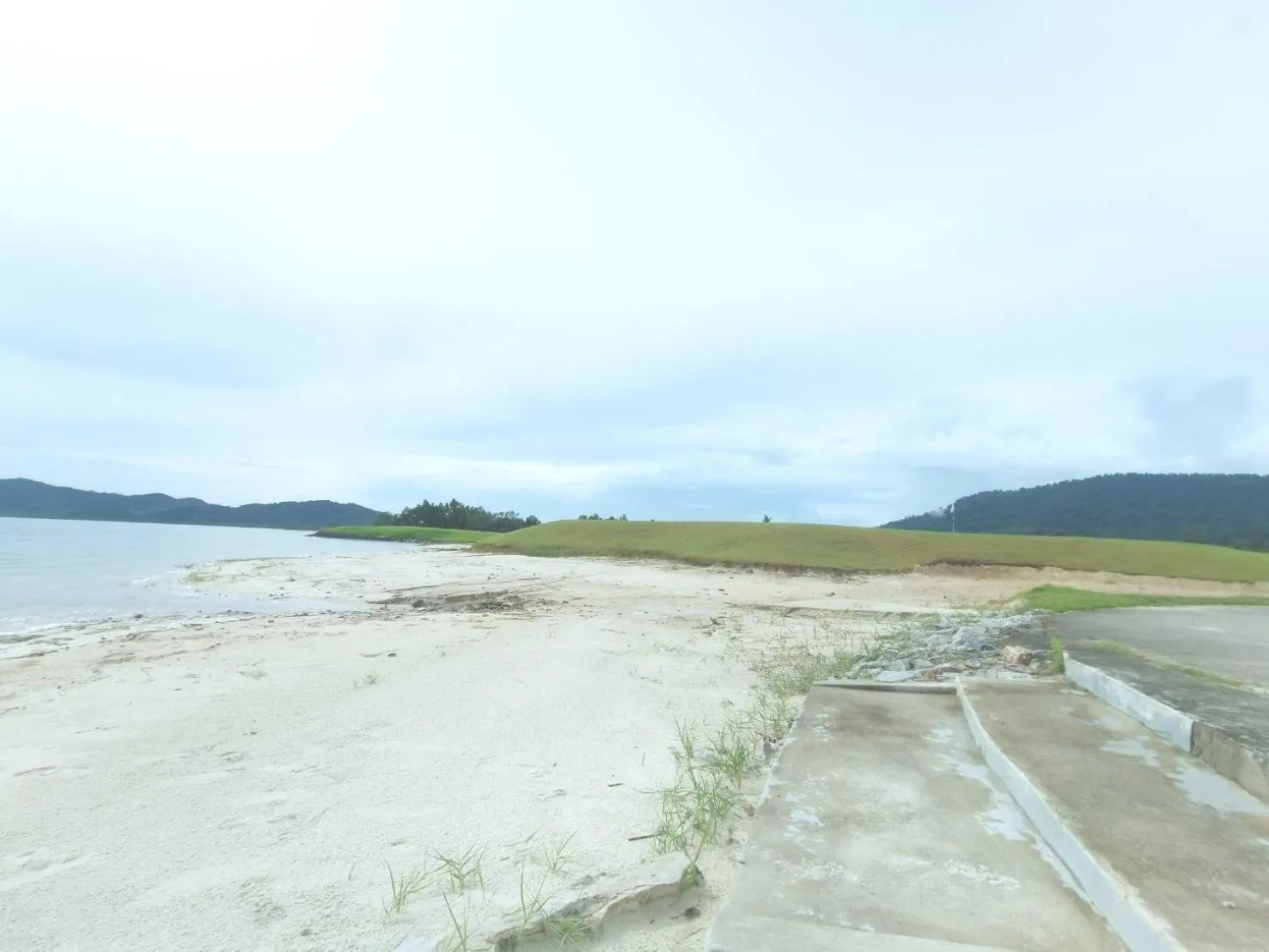 Beach in Mission Hills Phuket Golf Resort-SHA Extra Plus