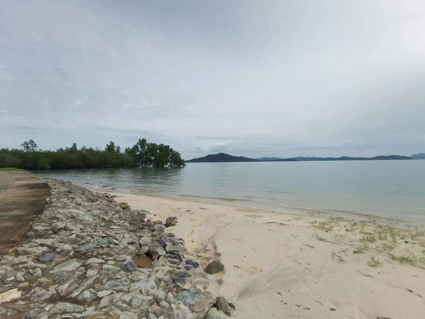 Beach in Mission Hills Phuket Golf Resort-SHA Extra Plus