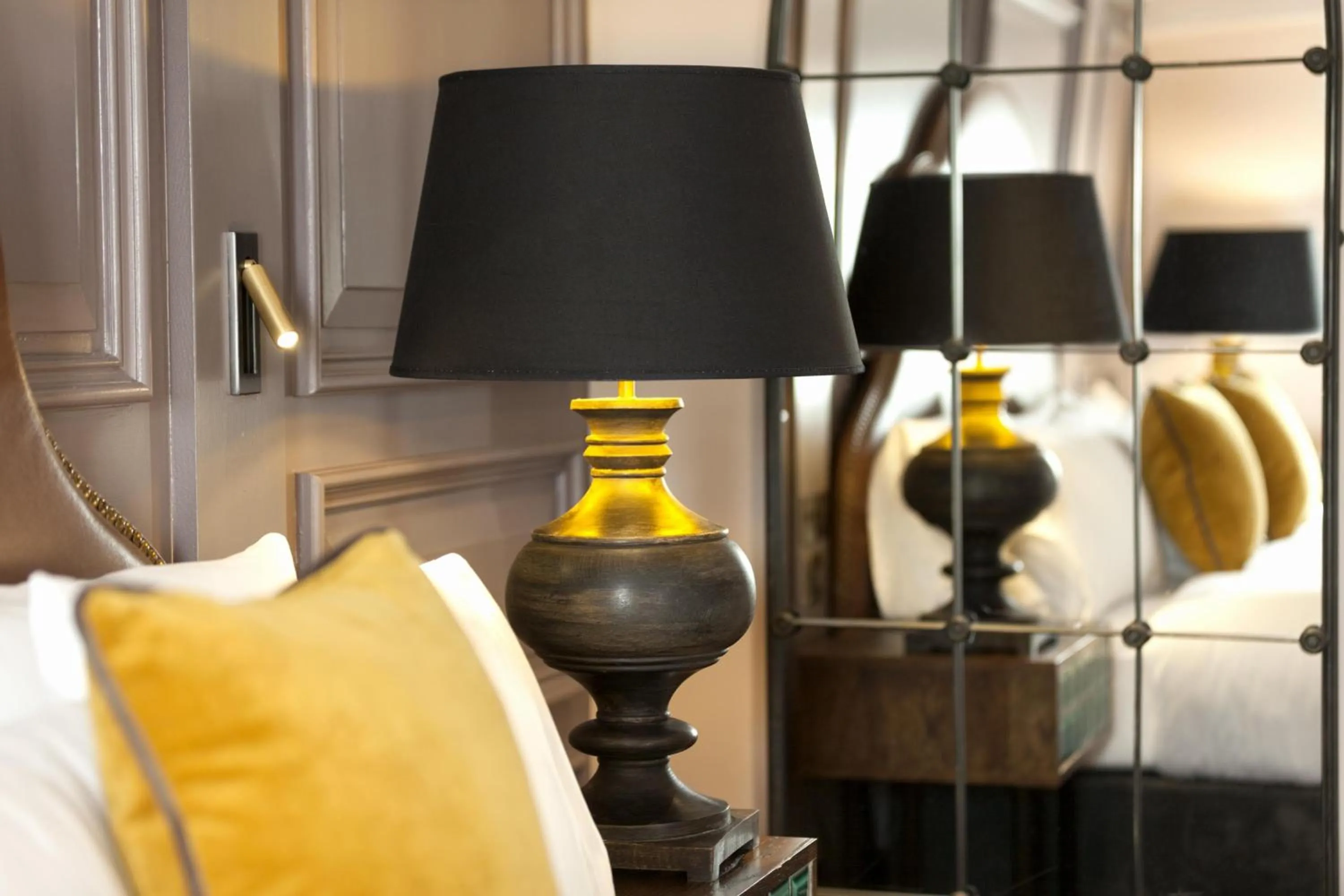 Photo of the whole room in Hotel Indigo - Edinburgh - Princes Street by IHG