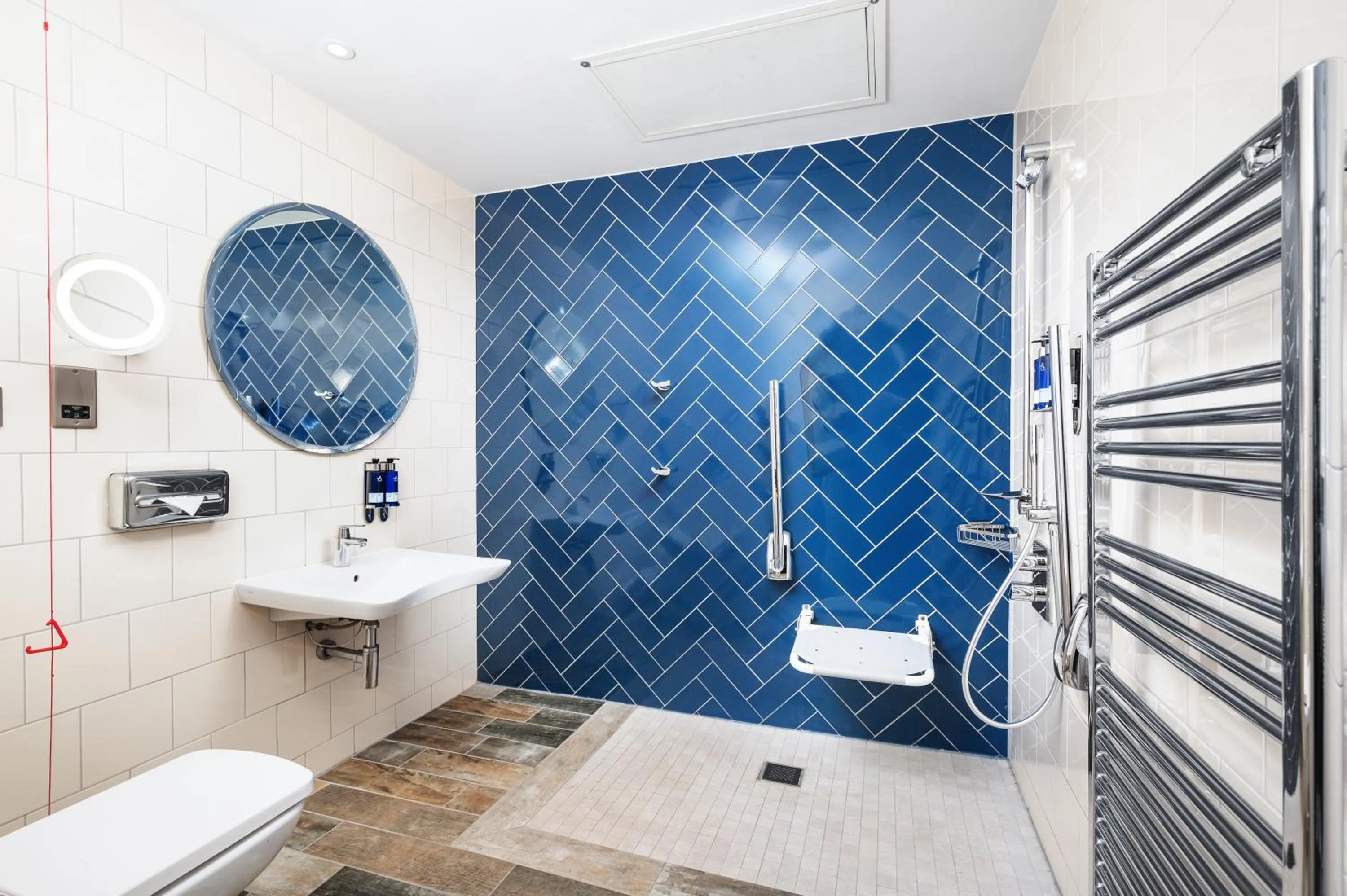 Shower in Hotel Indigo - Edinburgh - Princes Street by IHG