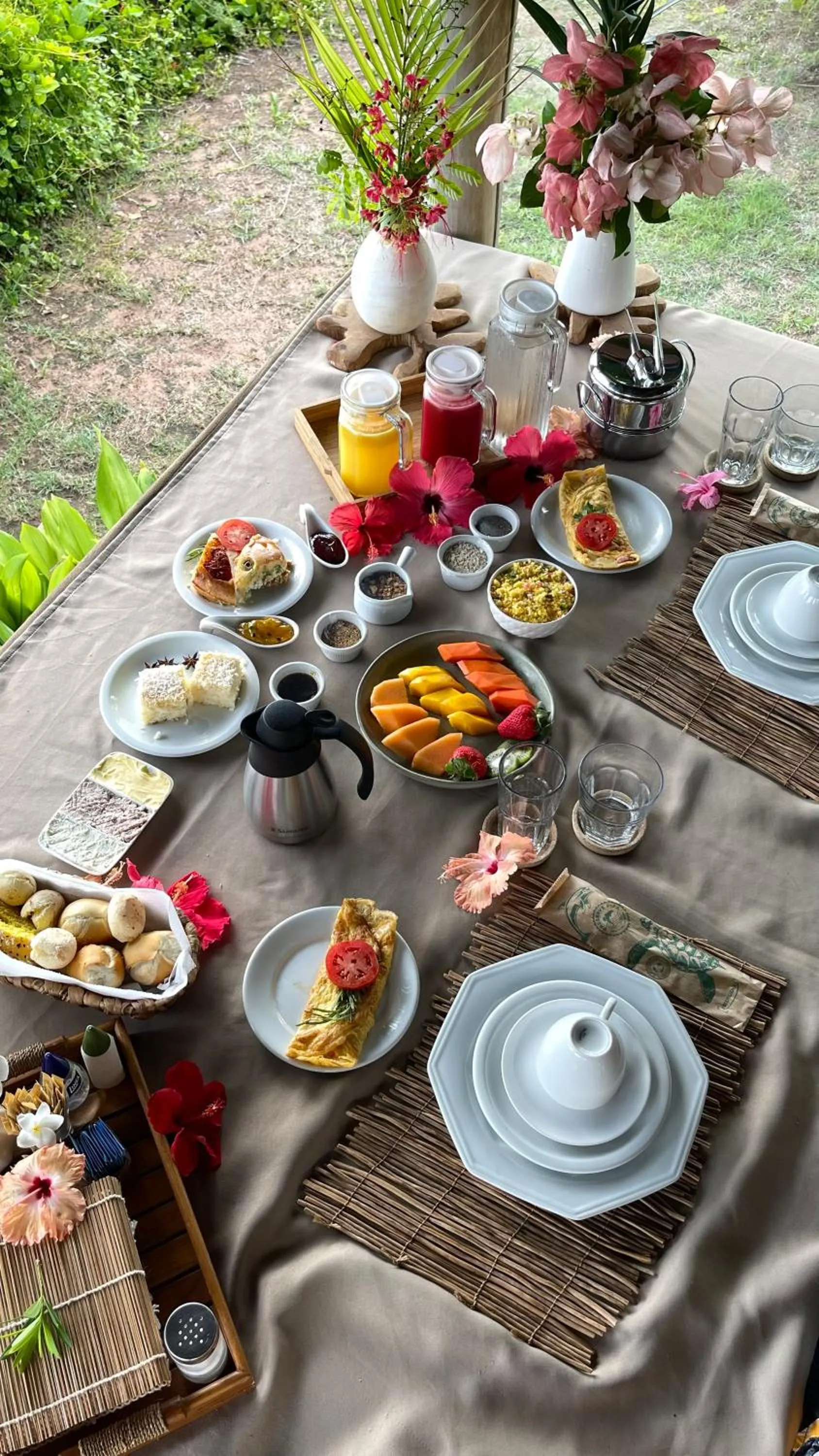 Breakfast in Kilombo Villas & Spa