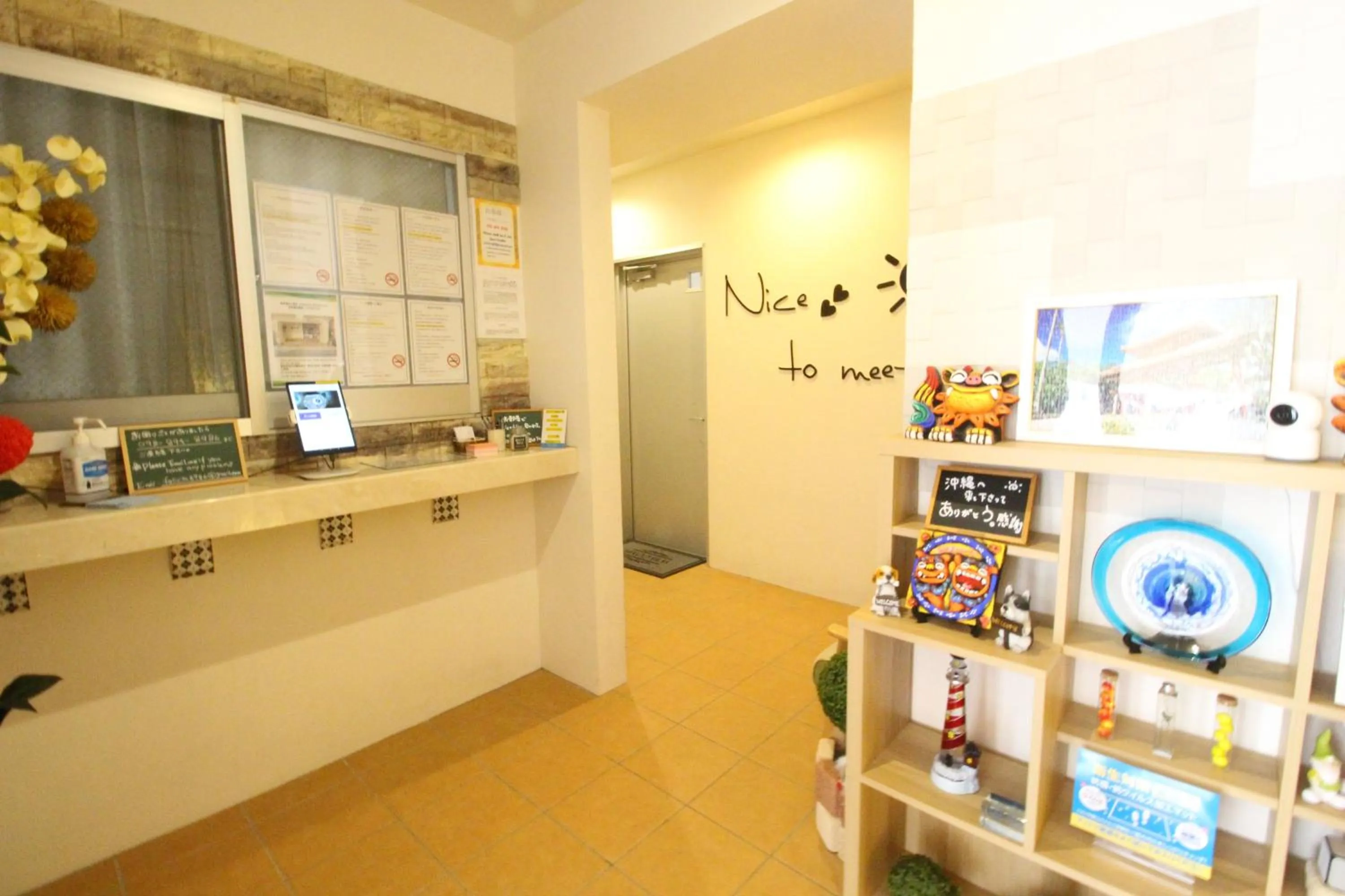 Condominium Felicita Naha