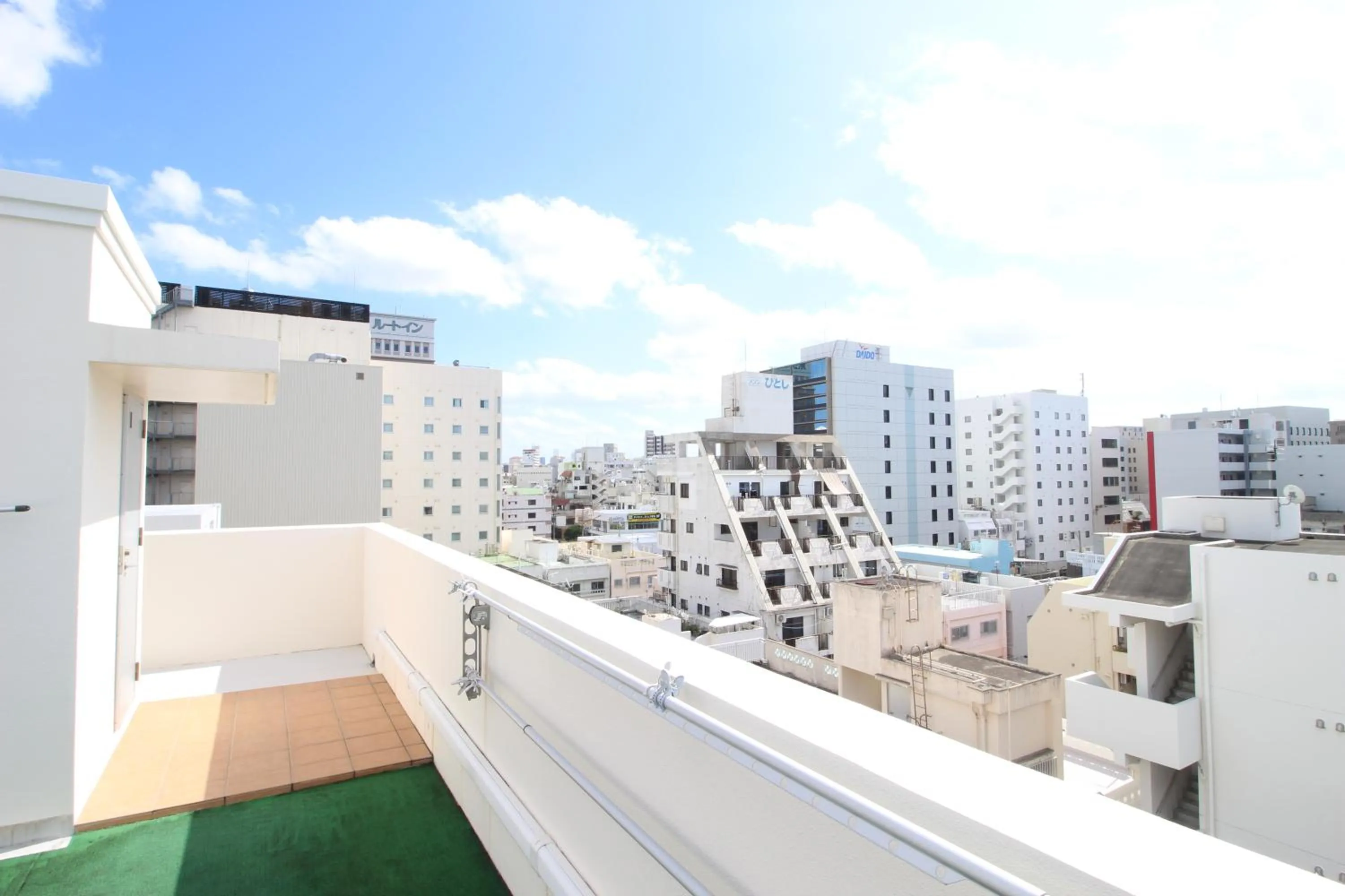 Condominium Felicita Naha