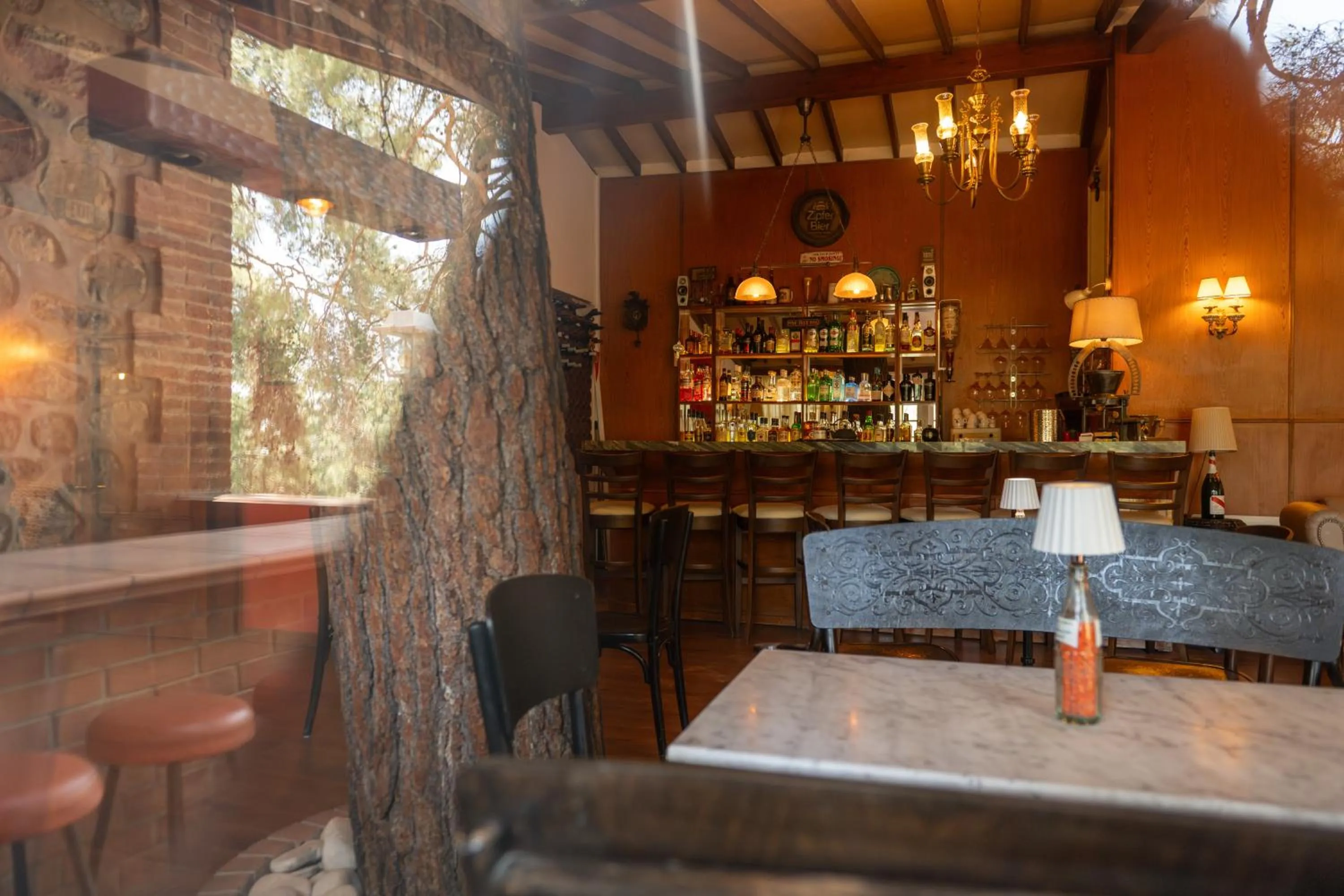 Living room in New Helvetia Historic Hotel