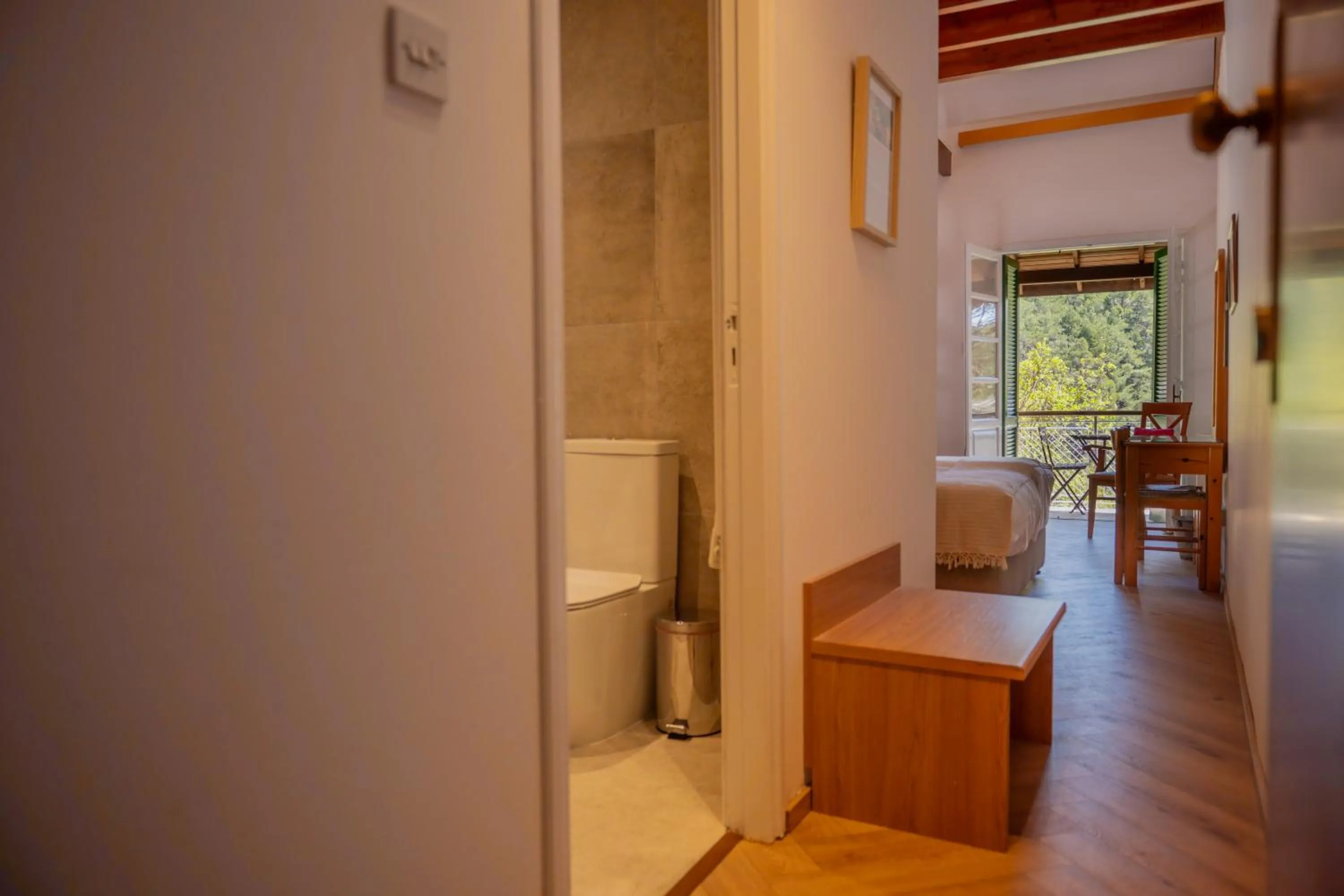 New Helvetia Historic Hotel