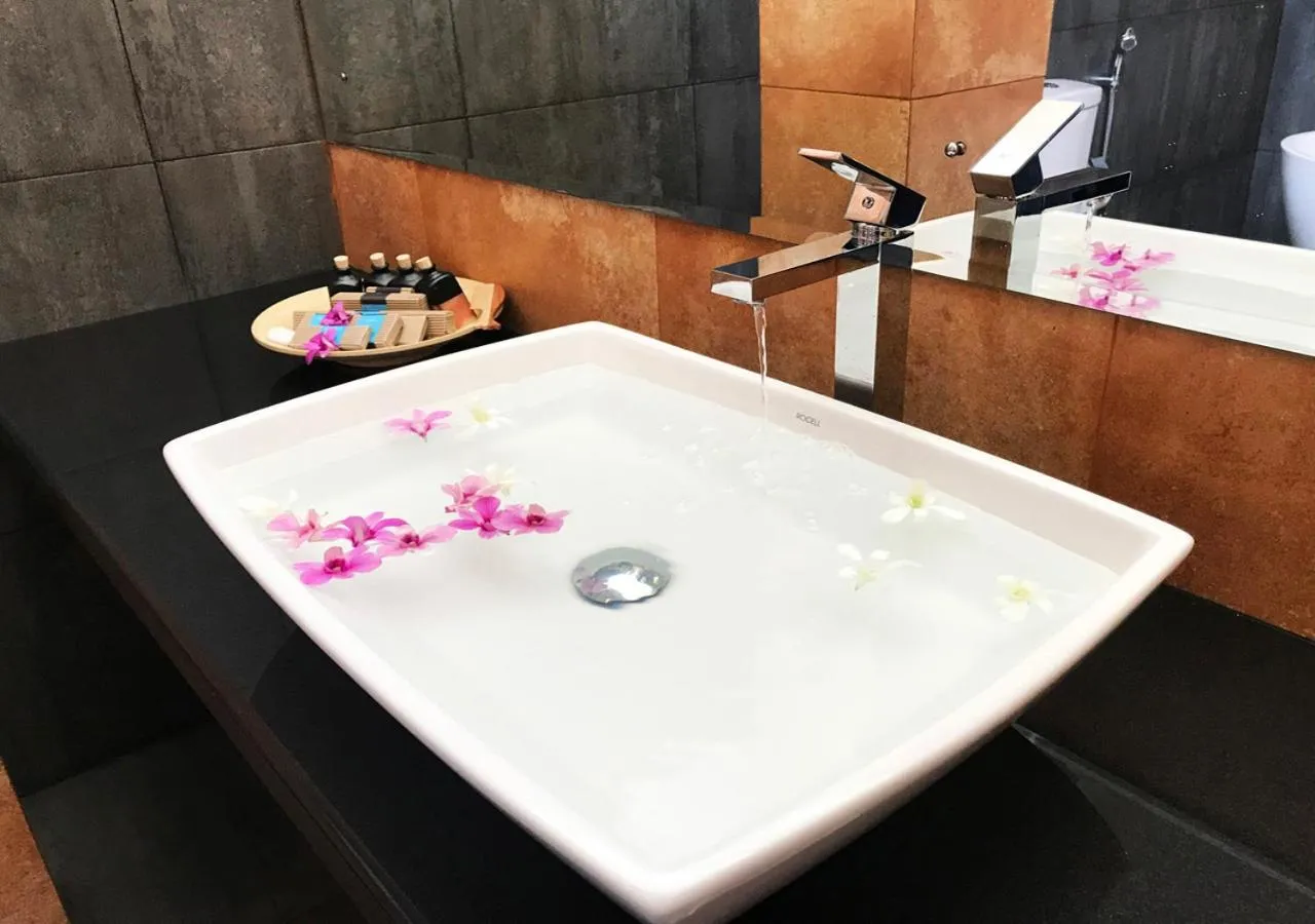 Blue Whale Resort & Kite Surfing