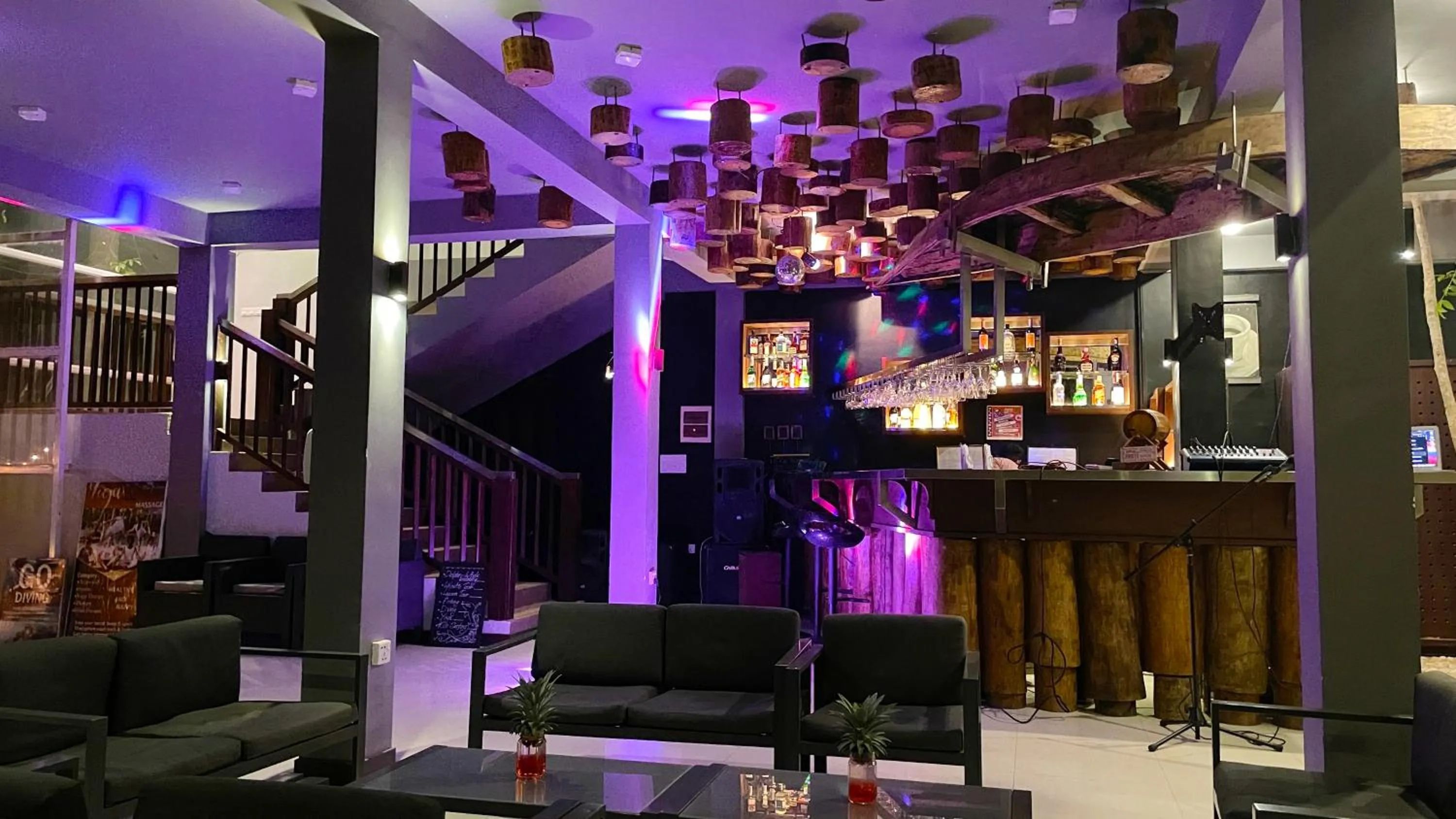 Nightclub / DJ in Blue Whale Resort & Kite Surfing