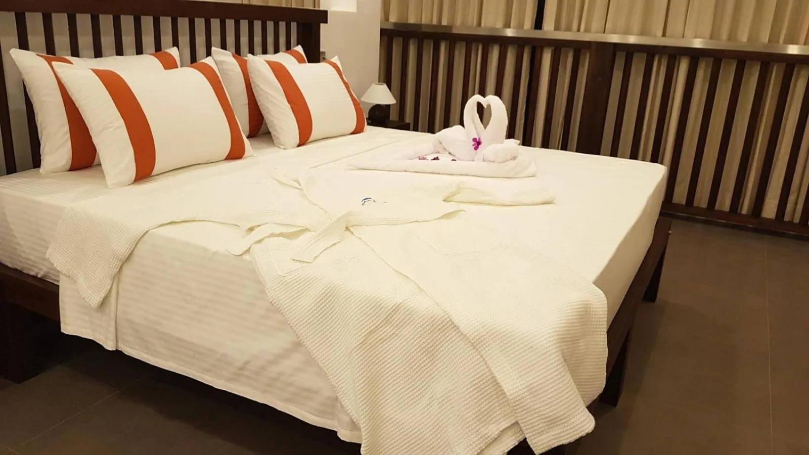 Bed in Blue Whale Resort & Kite Surfing