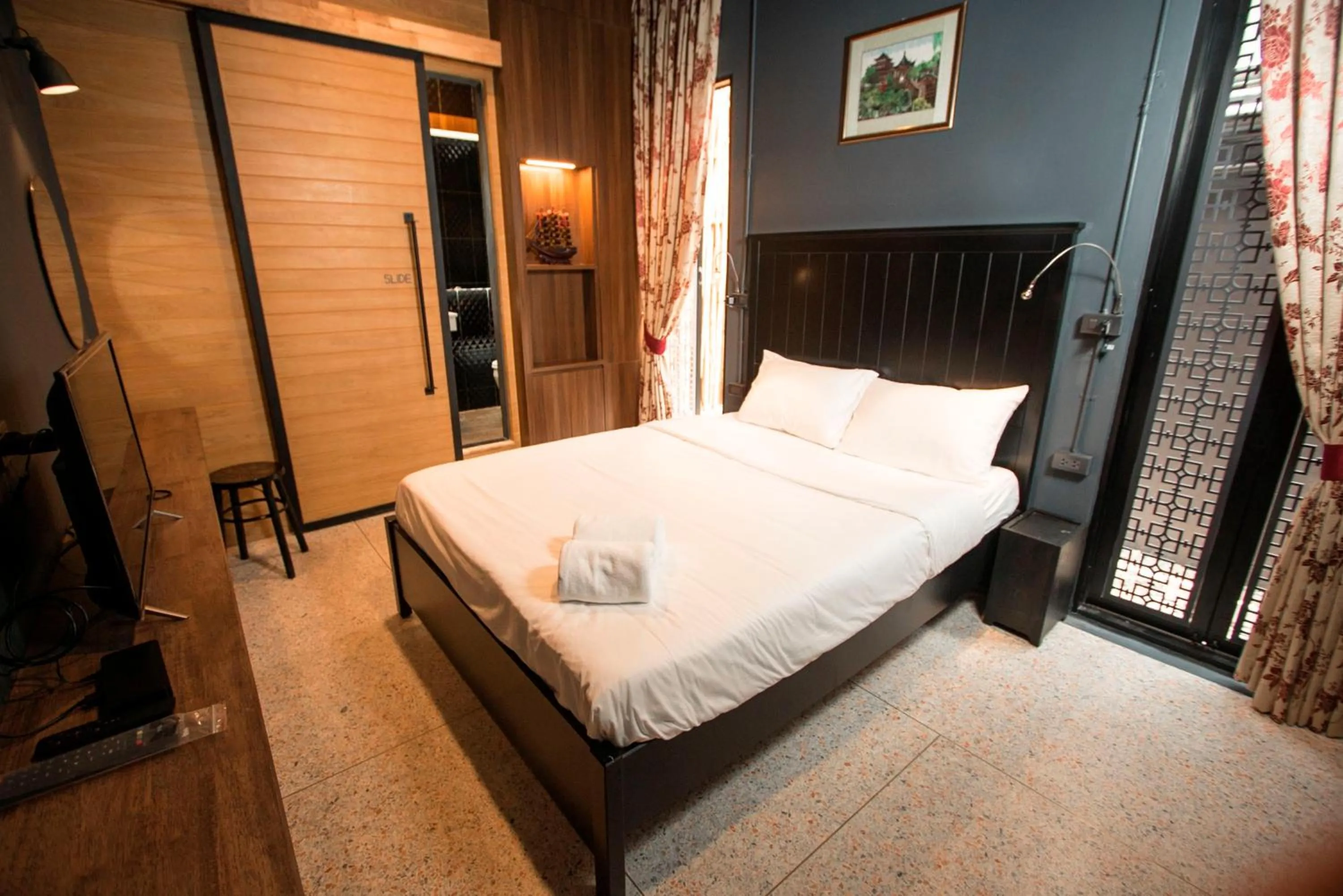 Other, Bed in CLOUD on Saladaeng Silom Hostel Bangkok