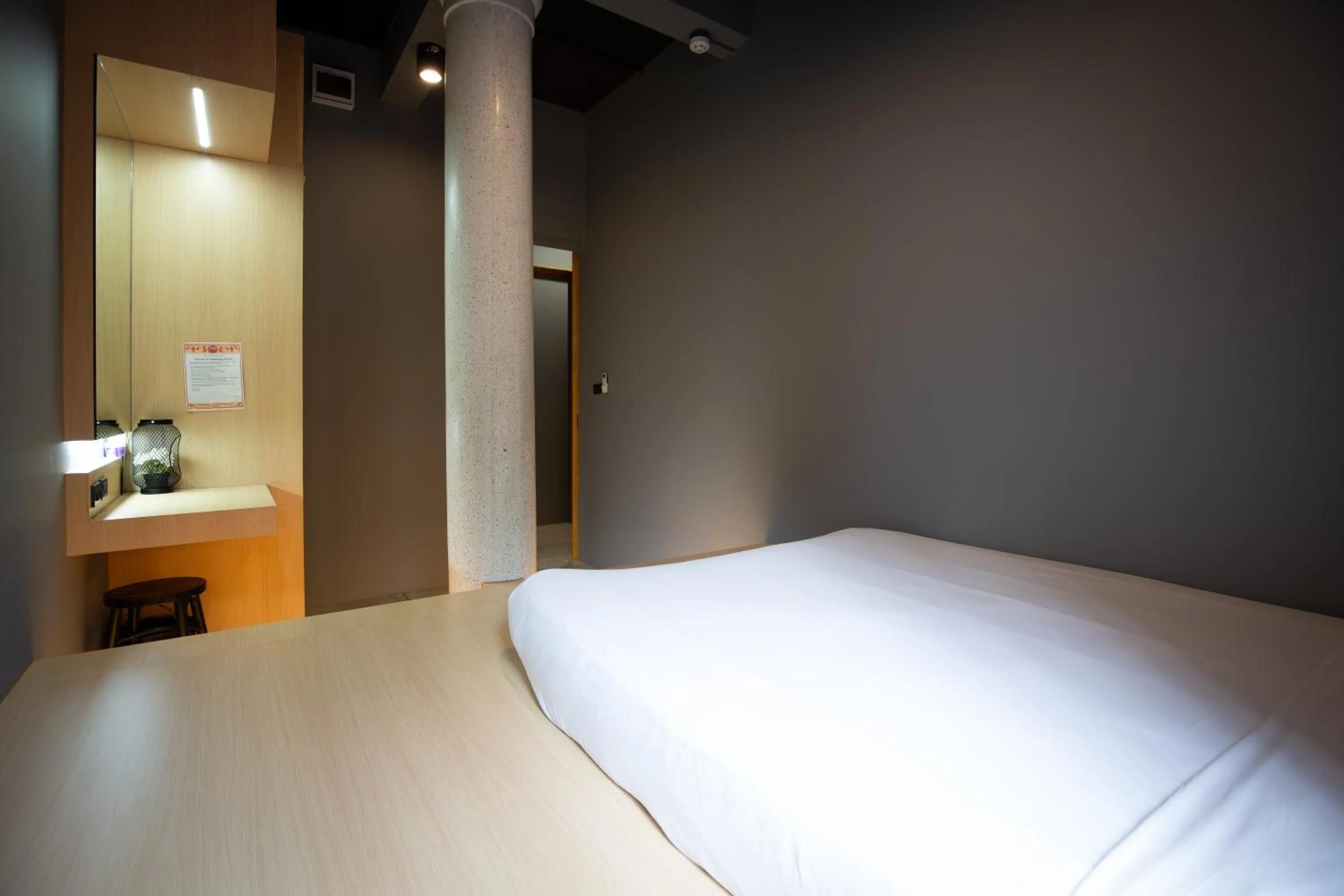 Bed in CLOUD on Saladaeng Silom Hostel Bangkok