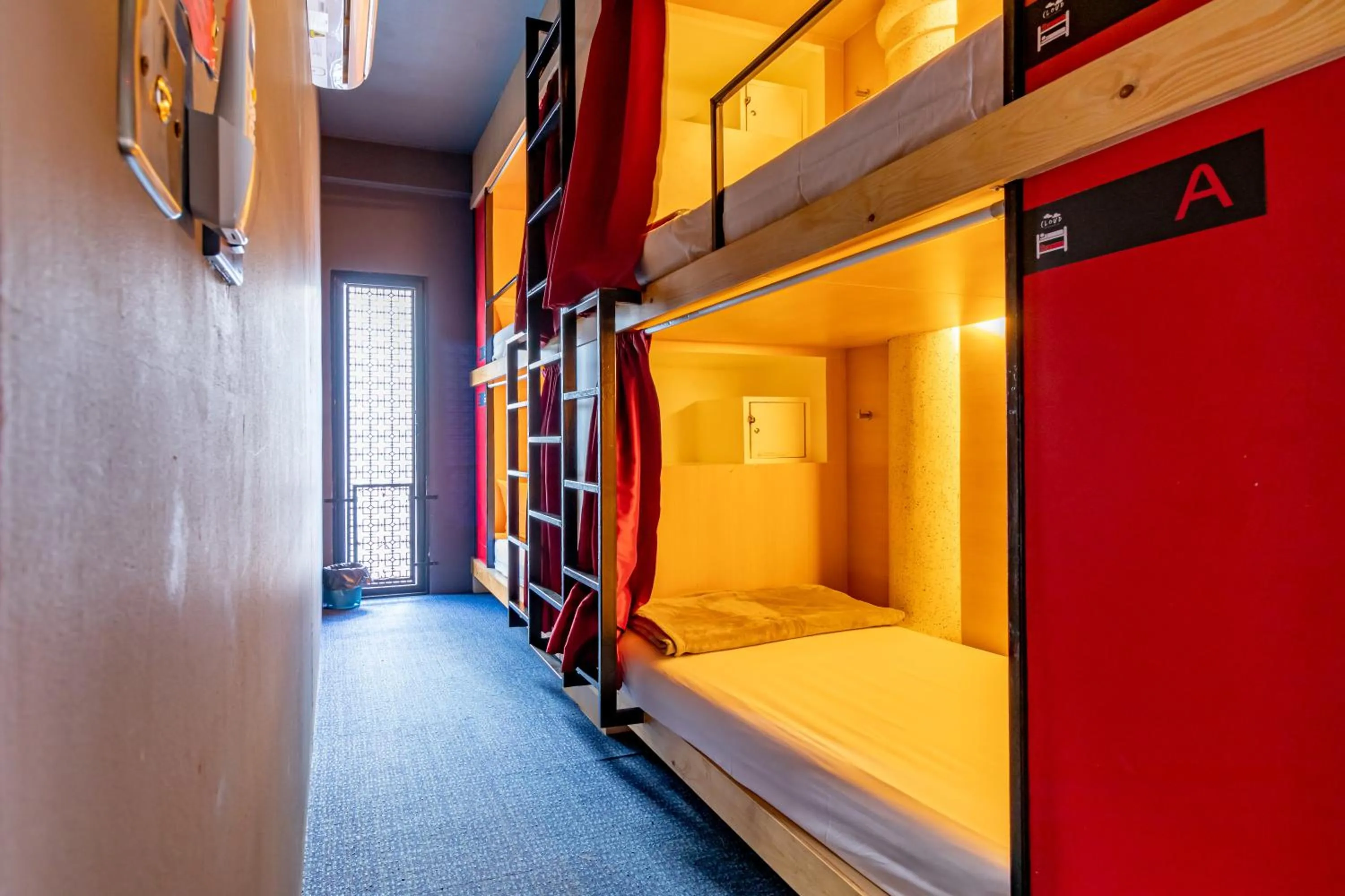 bunk bed, Bed in CLOUD on Saladaeng Silom Hostel Bangkok