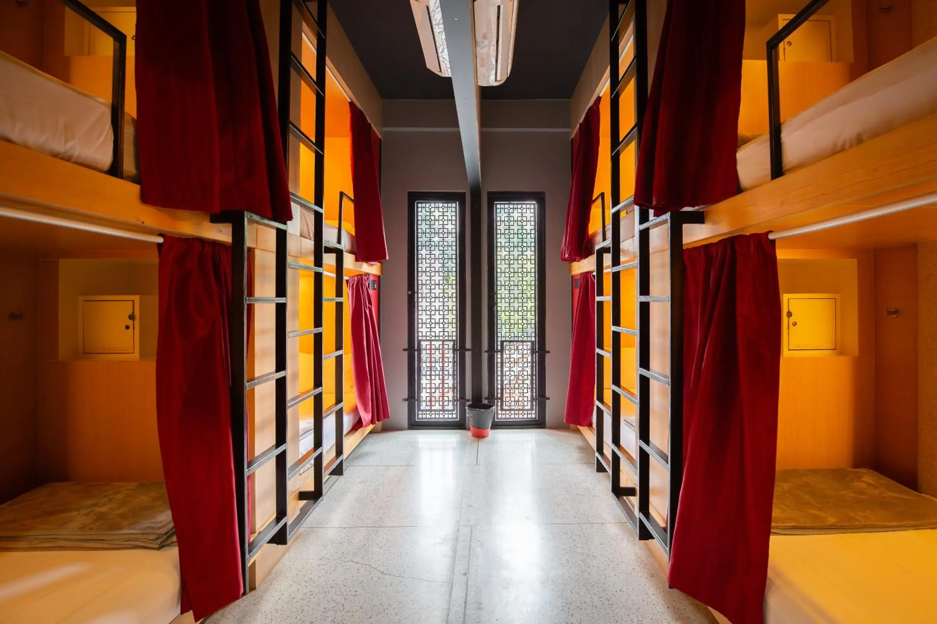 Bed in 8-Bed Mixed Dormitory Room in CLOUD on Saladaeng Silom Hostel Bangkok Bed in 8-Bed Mixed Dormitory Room in CLOUD on Saladaeng Silom Hostel Bangkok