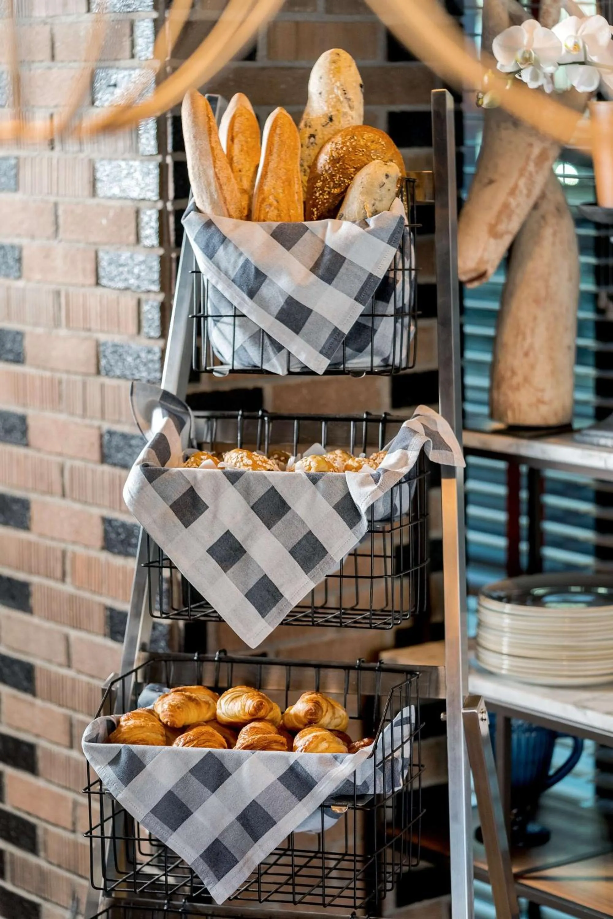 Restaurant/places to eat in Hyatt Centric Las Condes Santiago