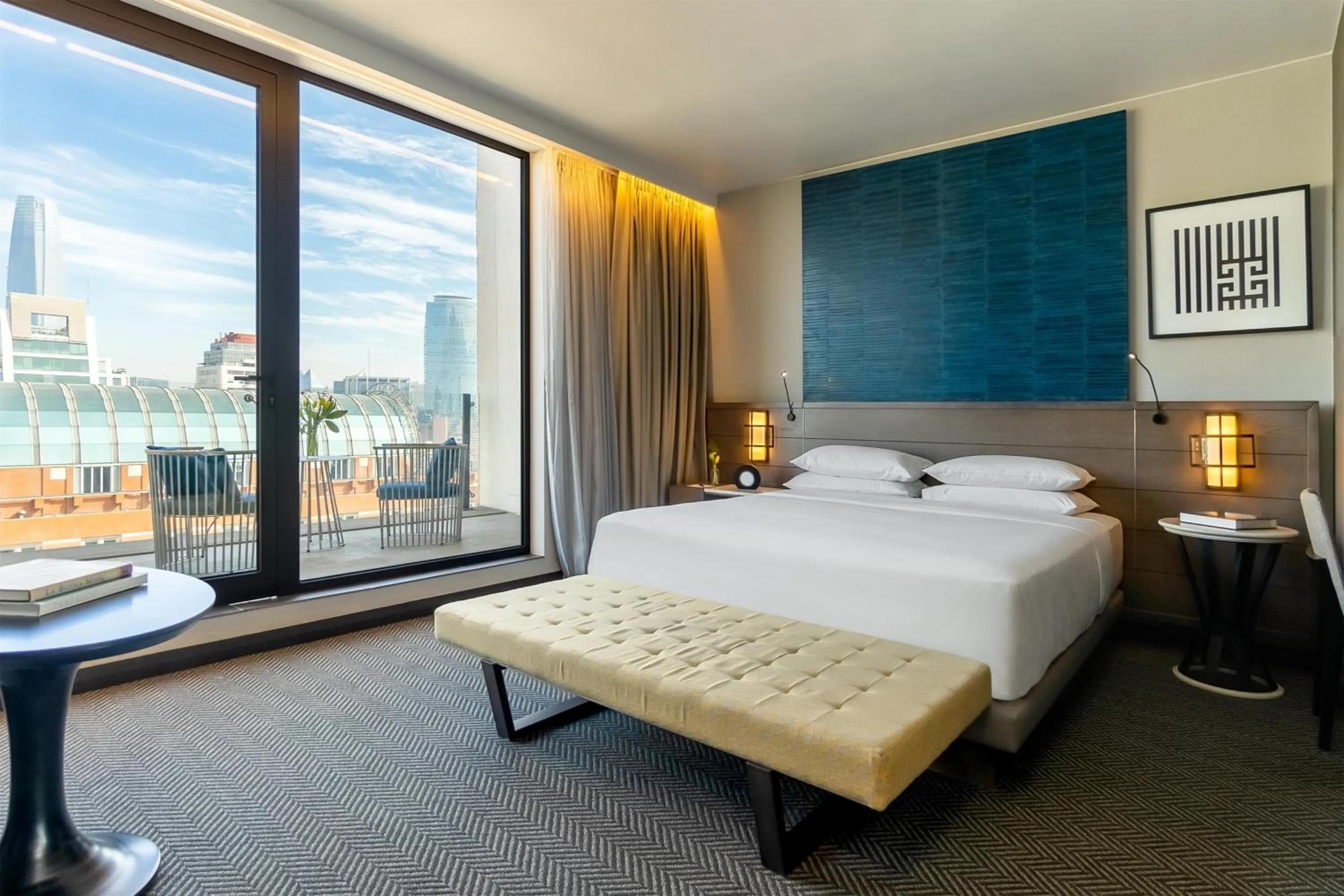 Photo of the whole room, Bed in Hyatt Centric Las Condes Santiago
